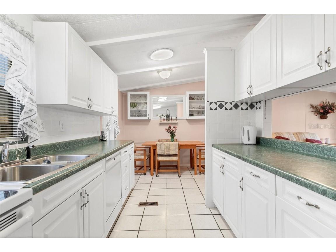 4515 13th Street E Ellenton FL 34222 A4665787 image8