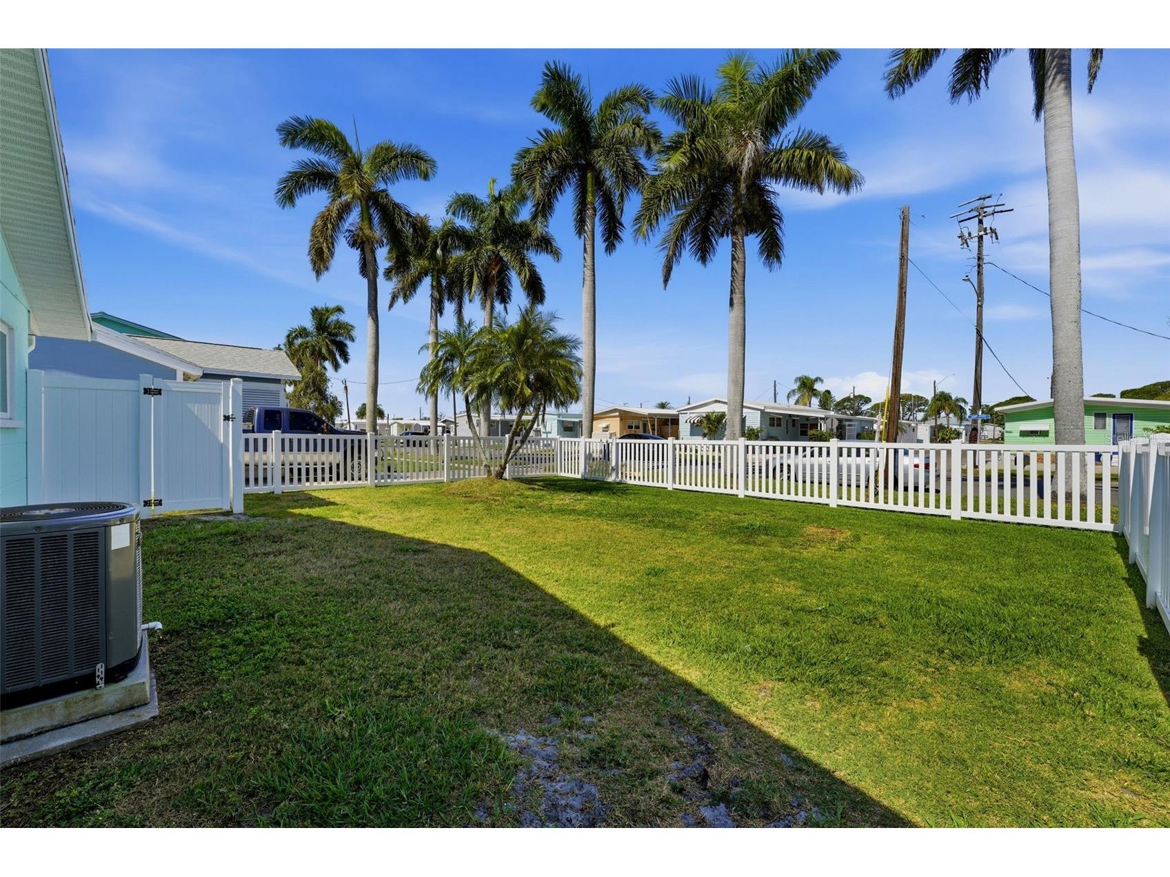 4515-4517 103rd Street Court W Bradenton FL 34210 A4689952 image35