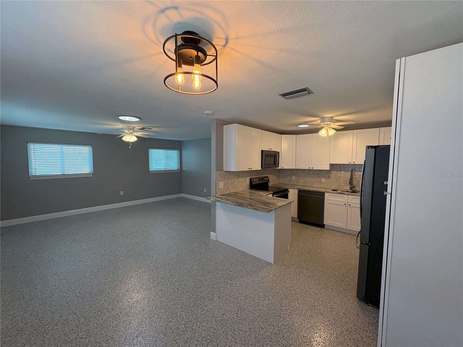 4515-4517 103rd Street Court W Bradenton FL 34210 A4689952 image5