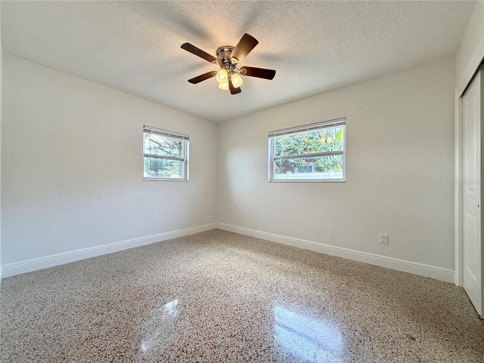 4515 54th Avenue N Saint Petersburg FL 33714 TB8527337 image11