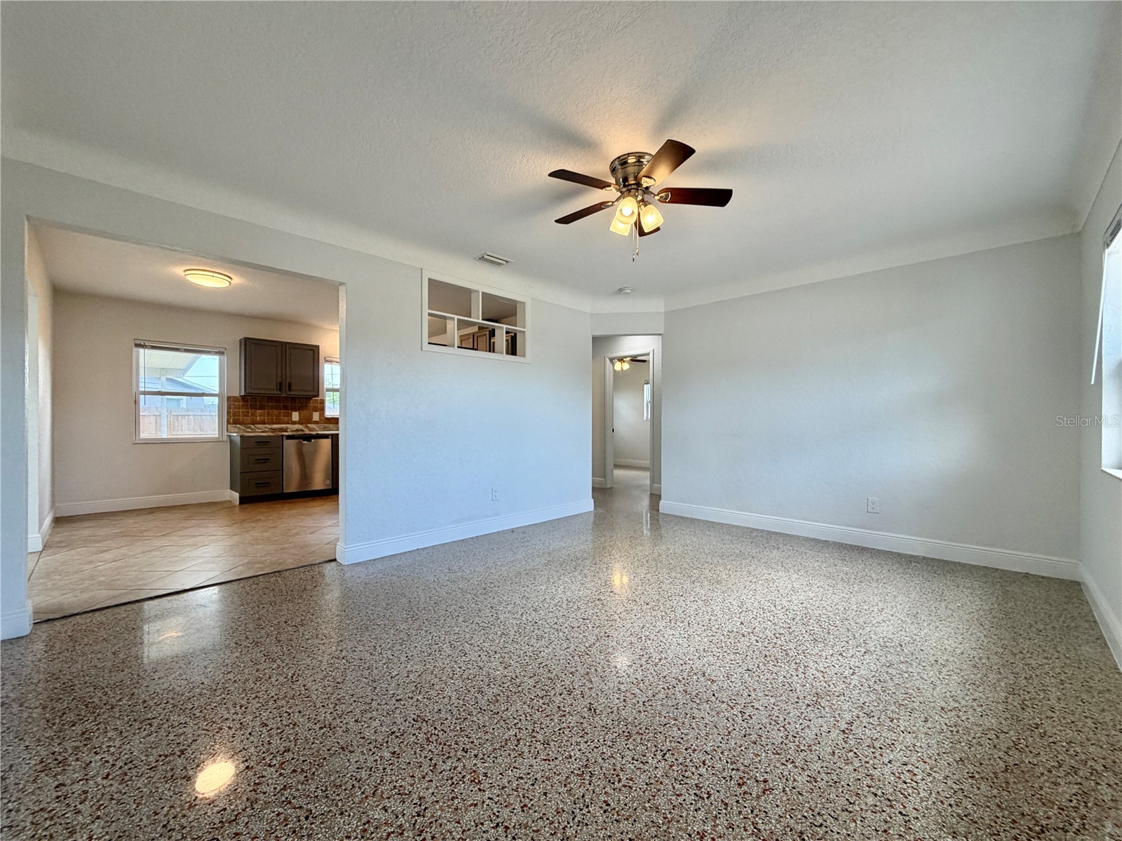 4515 54th Avenue N Saint Petersburg FL 33714 TB8527337 image2