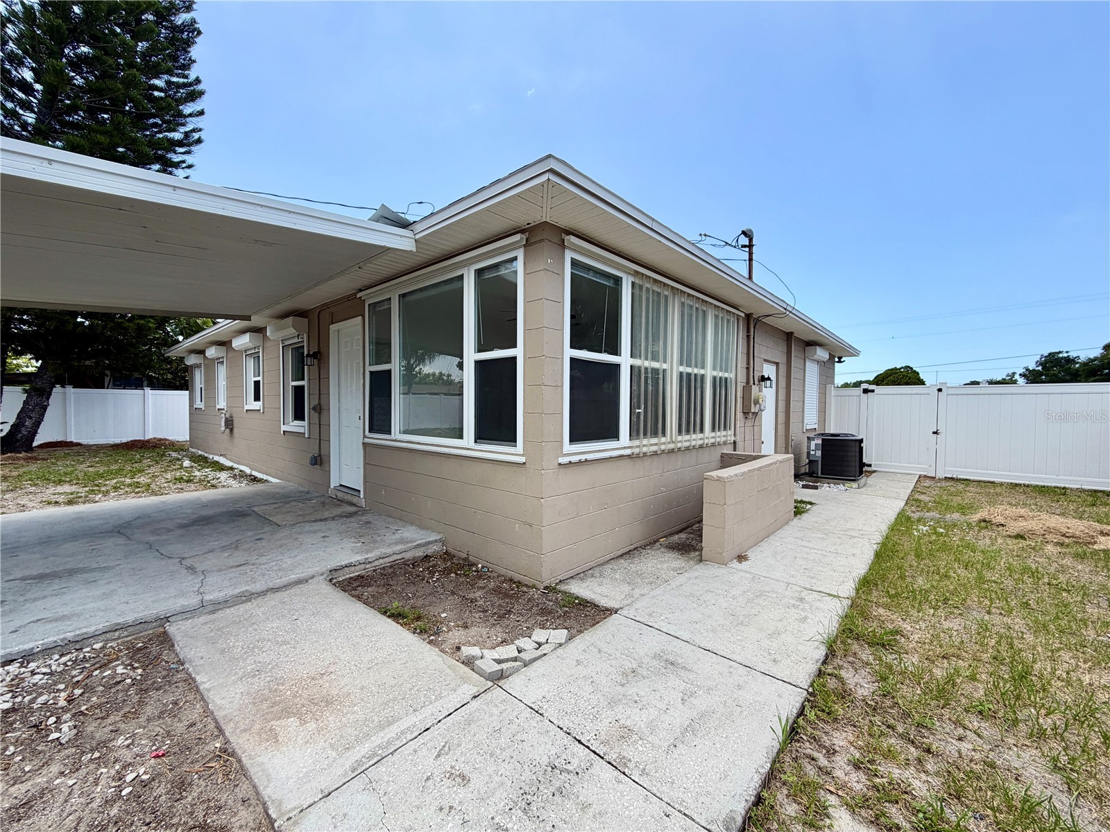 4515 54th Avenue N Saint Petersburg FL 33714 TB8527337 image25