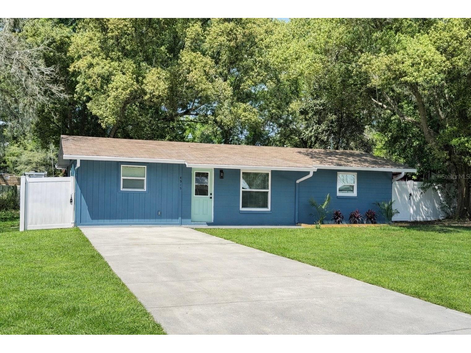 4515 5th Street Zephyrhills FL 33542 TB8491438 image1