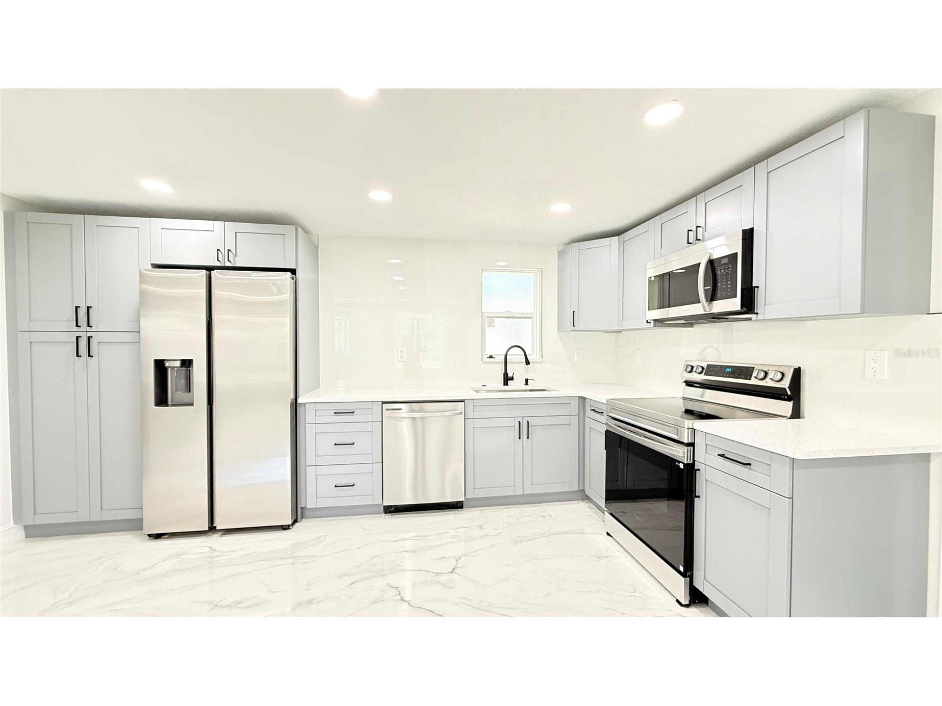 4515 5th Street Zephyrhills FL 33542 TB8491438 image3