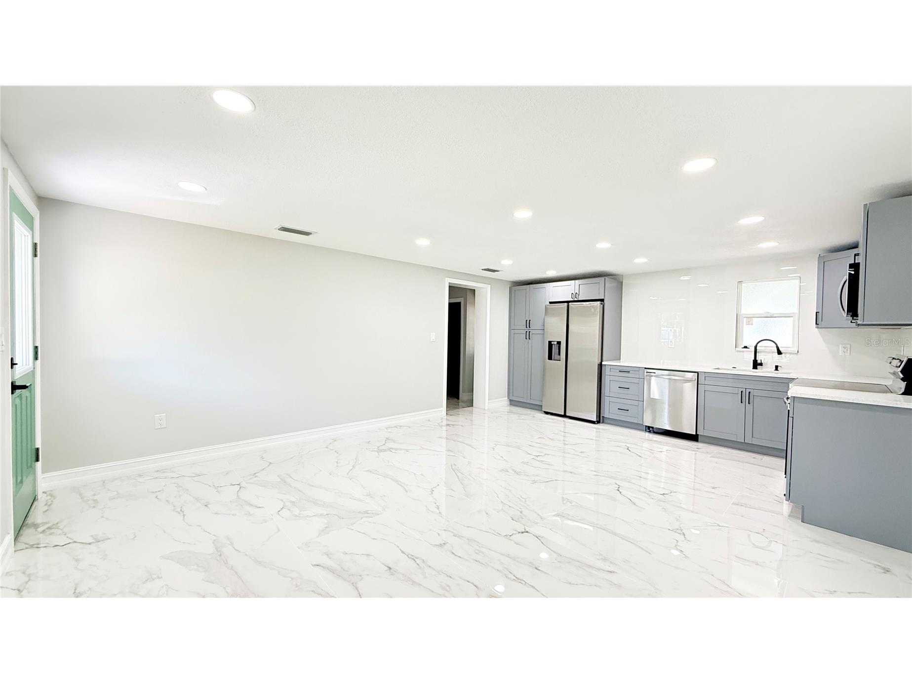 4515 5th Street Zephyrhills FL 33542 TB8491438 image6