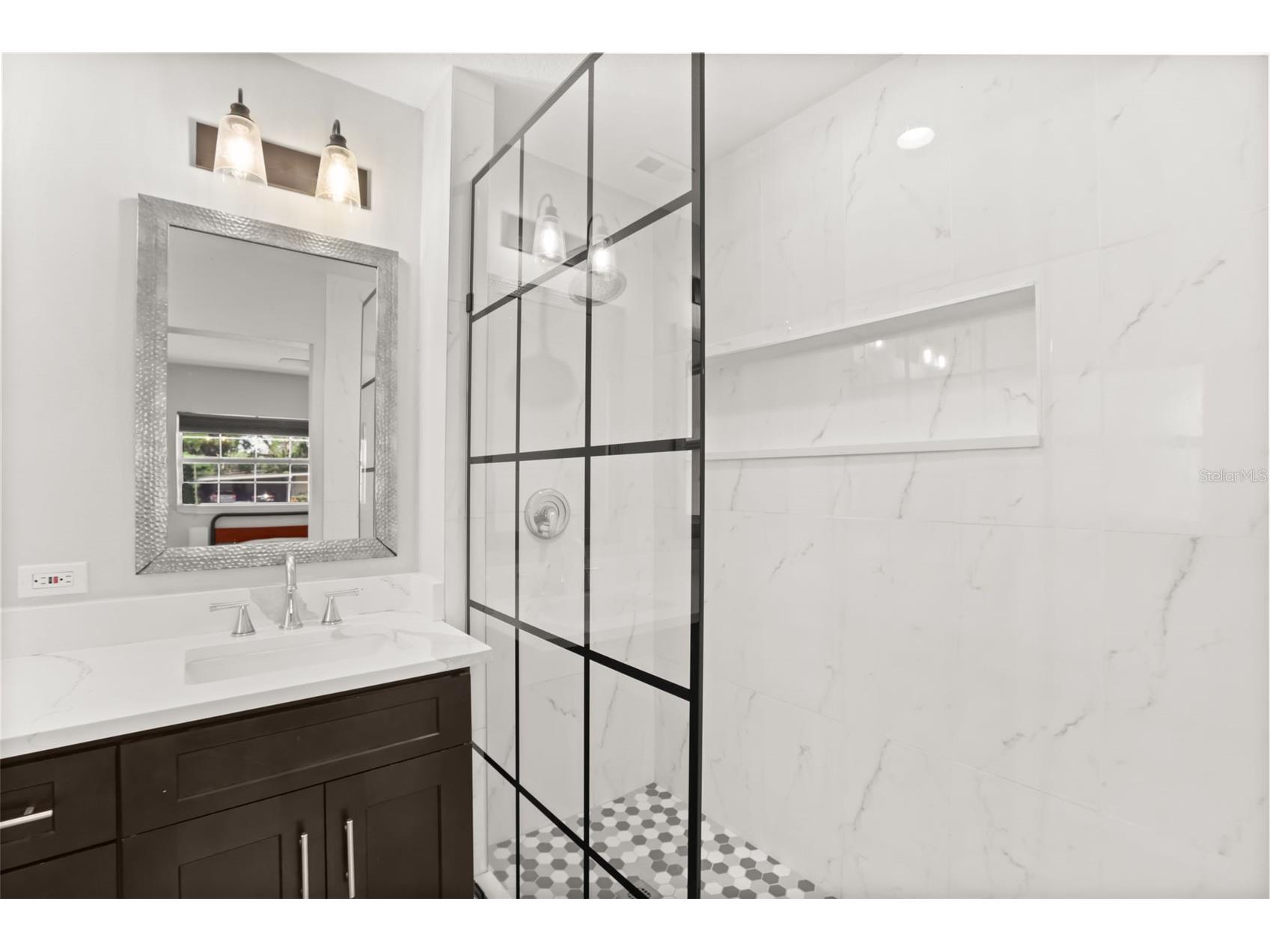 4515 Bradley Avenue Orlando FL 32839 O6408713 image25