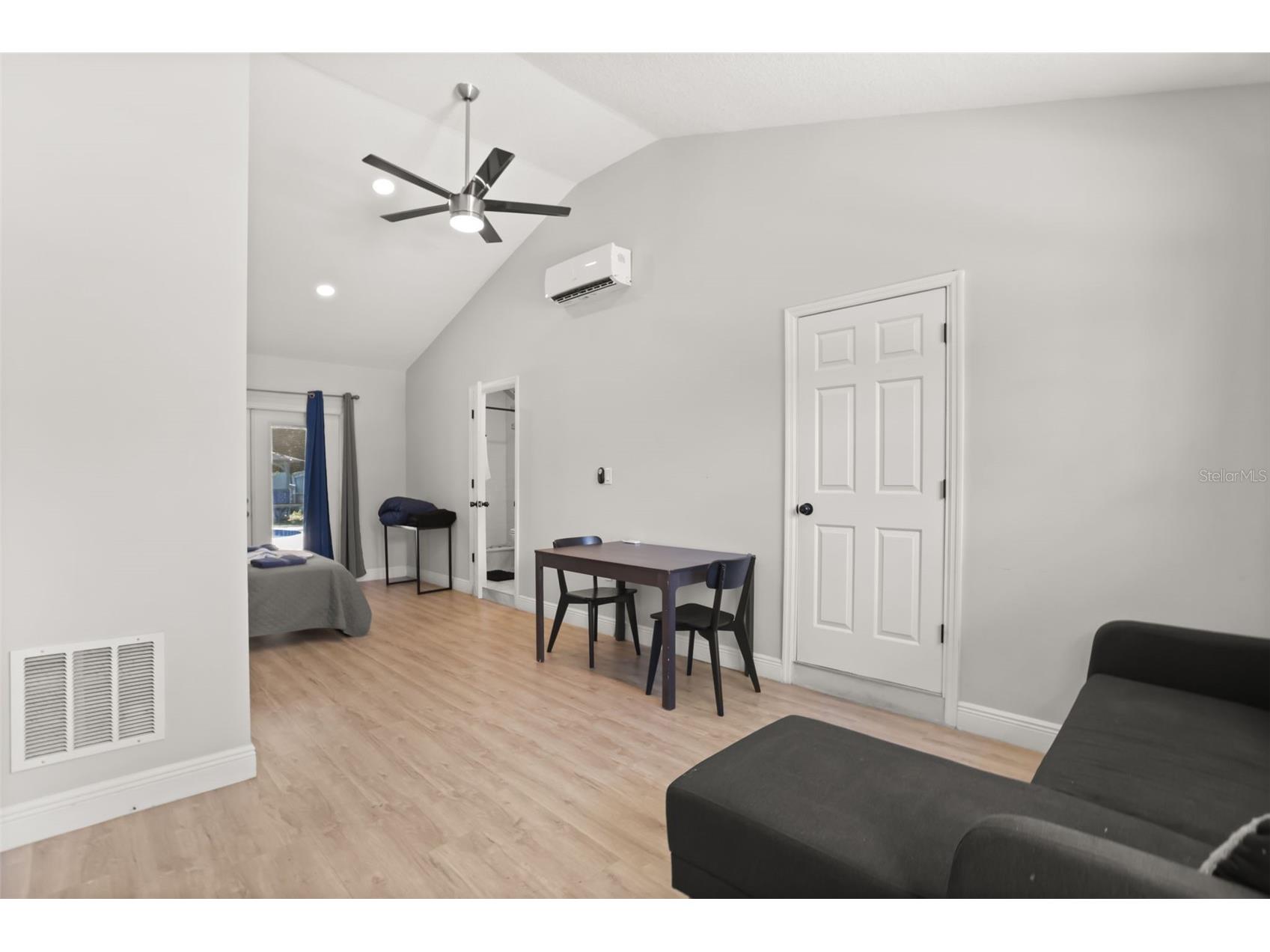 4515 Bradley Avenue Orlando FL 32839 O6408713 image27