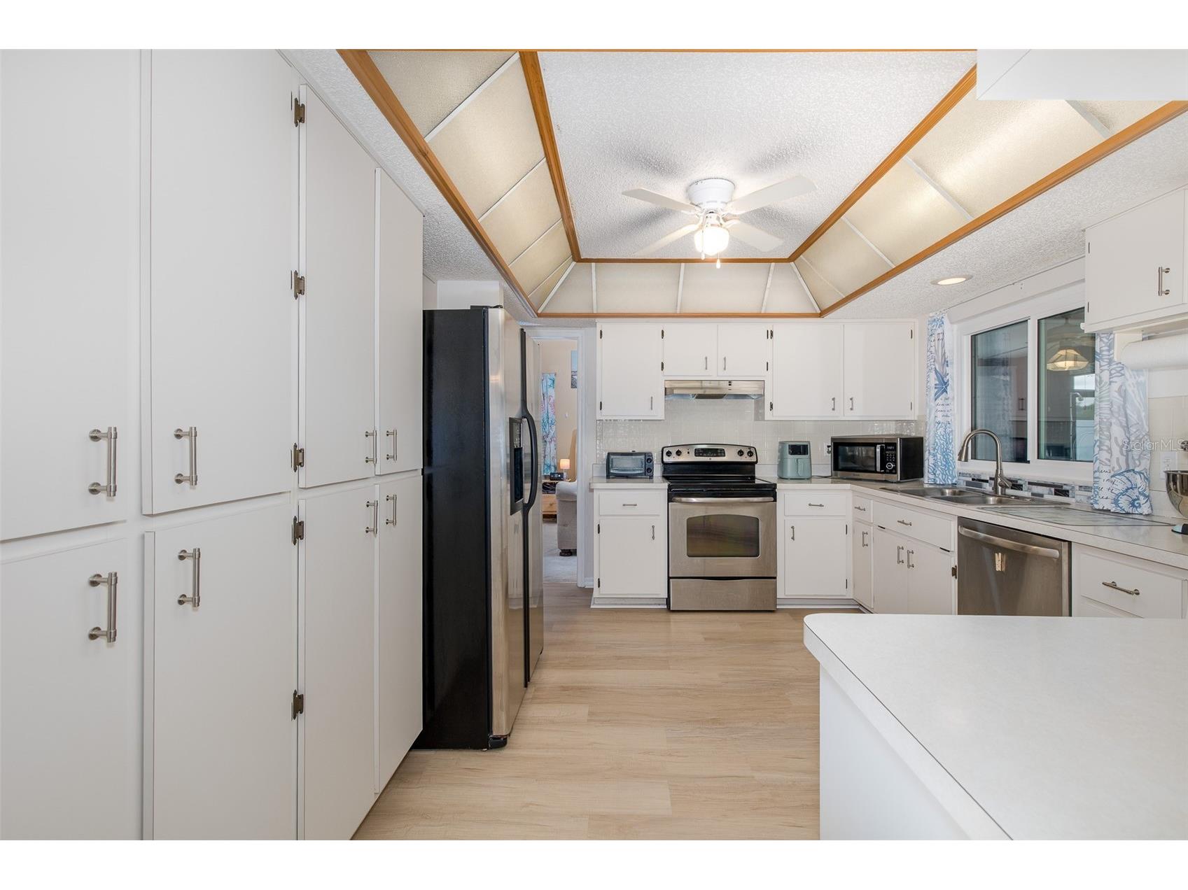 4515 County Breeze Drive New Port Richey FL 34653 TB8525533 image25