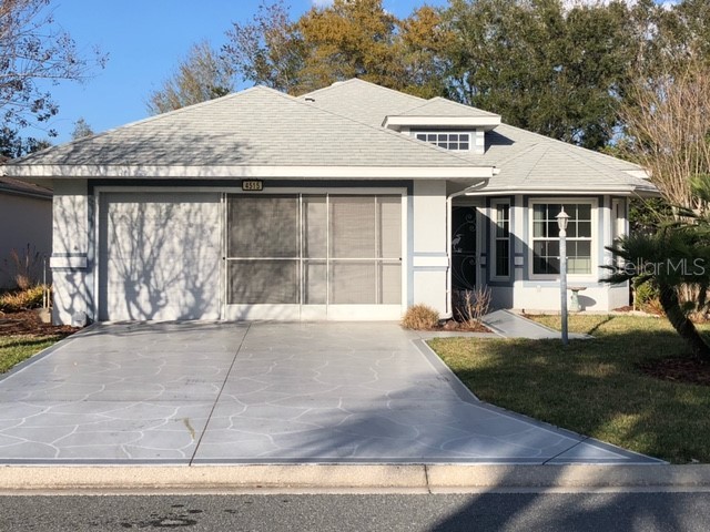 4515 Inverness Drive Leesburg FL 34748 - PALATLAKAHA RIVER G5109184 image1