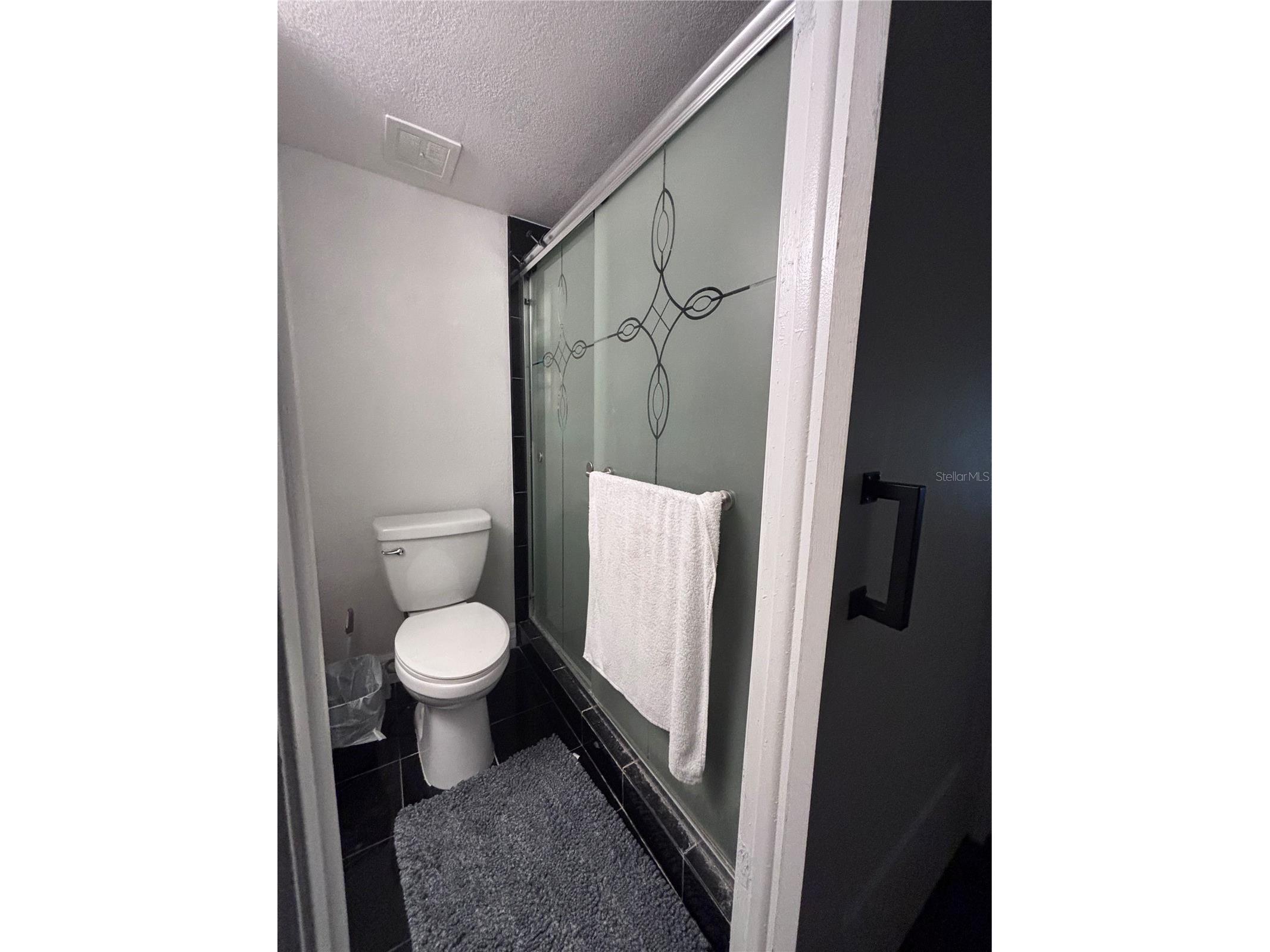 4515 La Capri Court Tampa FL 33611 A4695876 image16