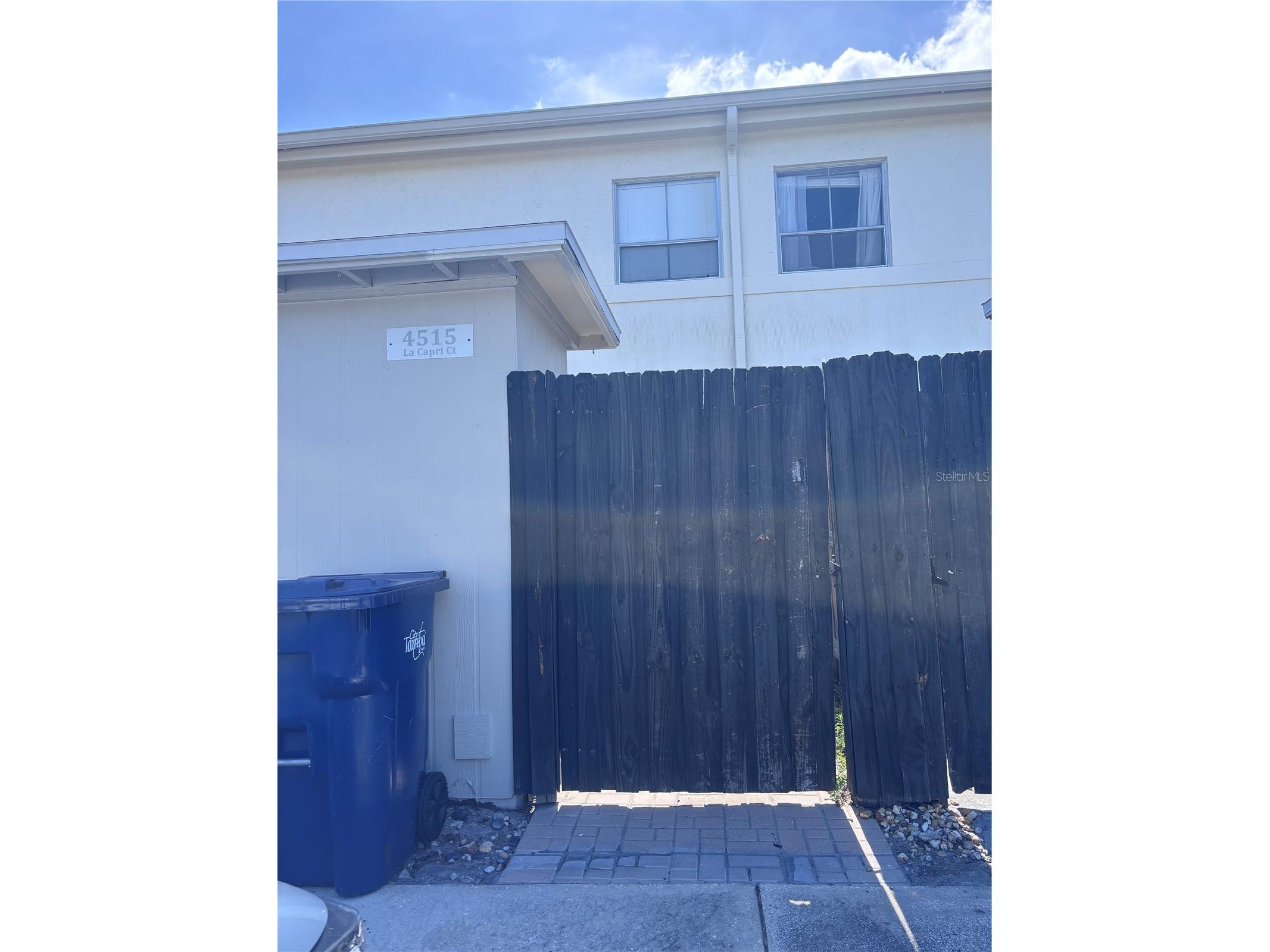 4515 La Capri Court Tampa FL 33611 A4695876 image2