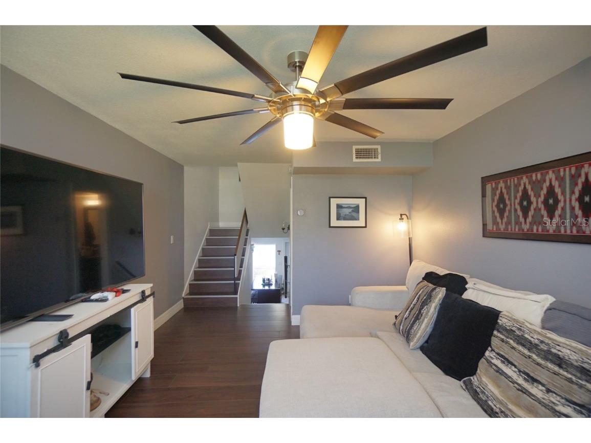 4515 La Capri Court Tampa FL 33611 TB8441158 image5