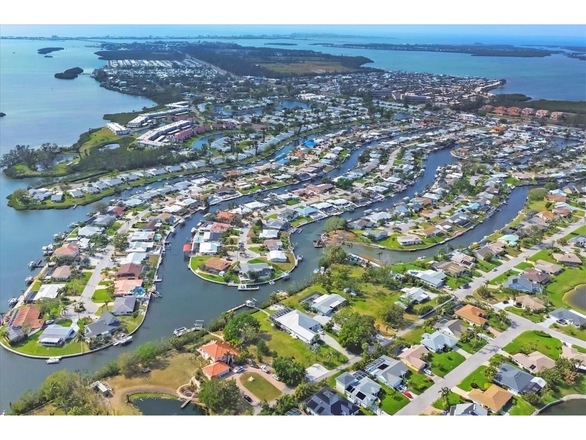 4515 Mangrove Point Road Bradenton FL 34210 A4670336 image47