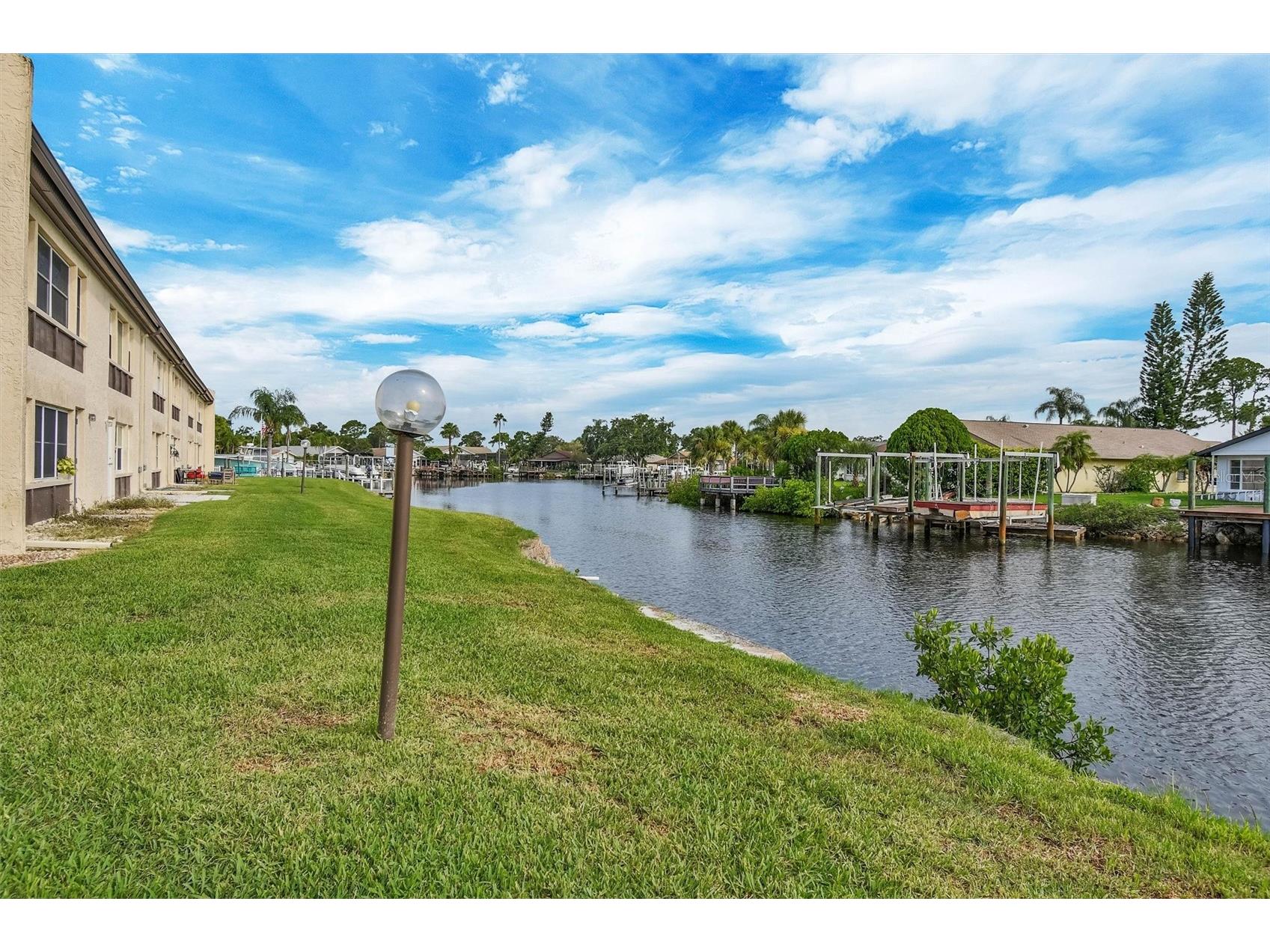 4515 Marine Parkway #206 New Port Richey FL 34652 - Canal TB8528616 image3