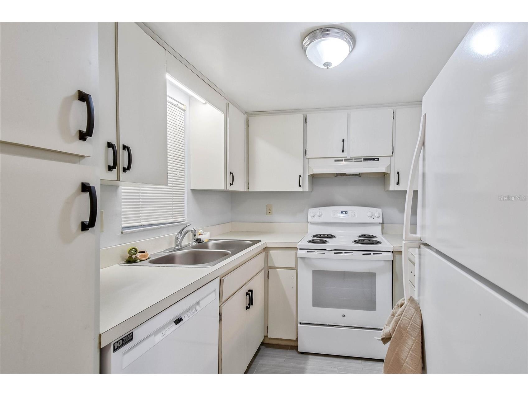4515 Marine Parkway #206 New Port Richey FL 34652 - Canal TB8528616 image6