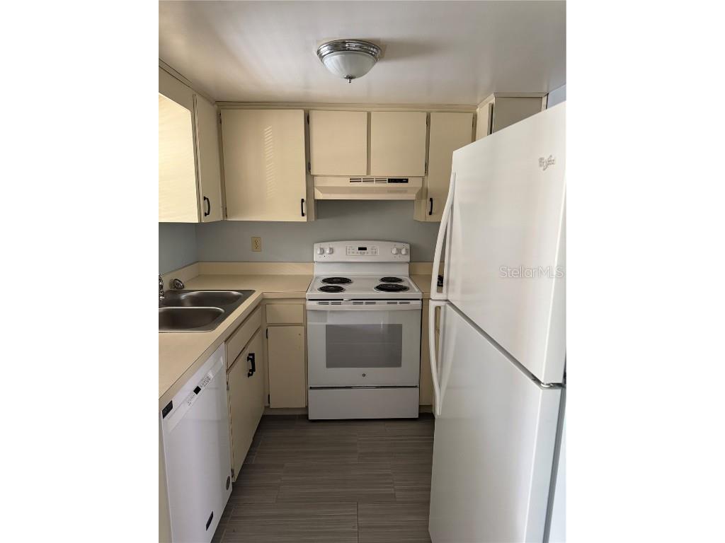 4515 Marine Parkway #206 New Port Richey FL 34652 - Canal W7880326 image7