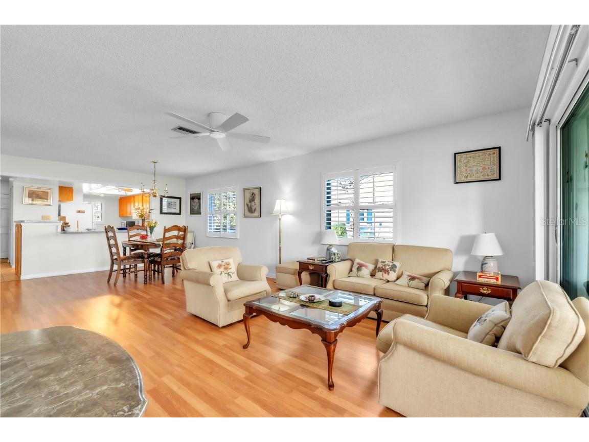 4515 Mount Vernon Drive Bradenton FL 34210 V4946559 image12