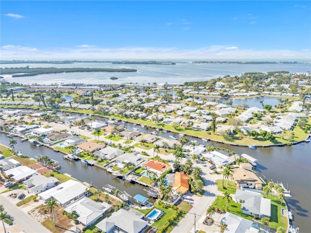 4515 Mount Vernon Drive Bradenton FL 34210 V4946559 image27