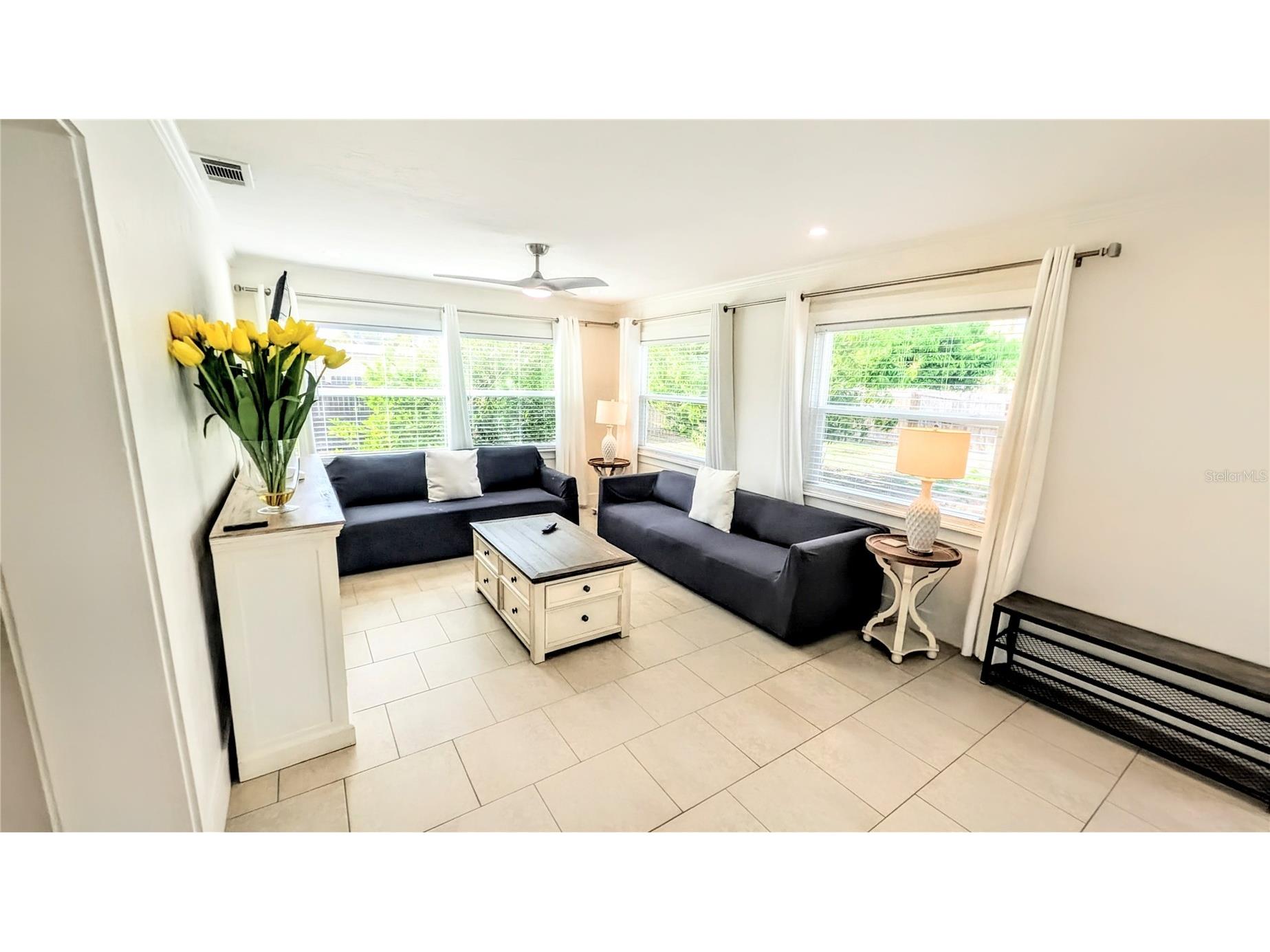 4515 Spahn Street Sarasota FL 34232 A4685383 image10