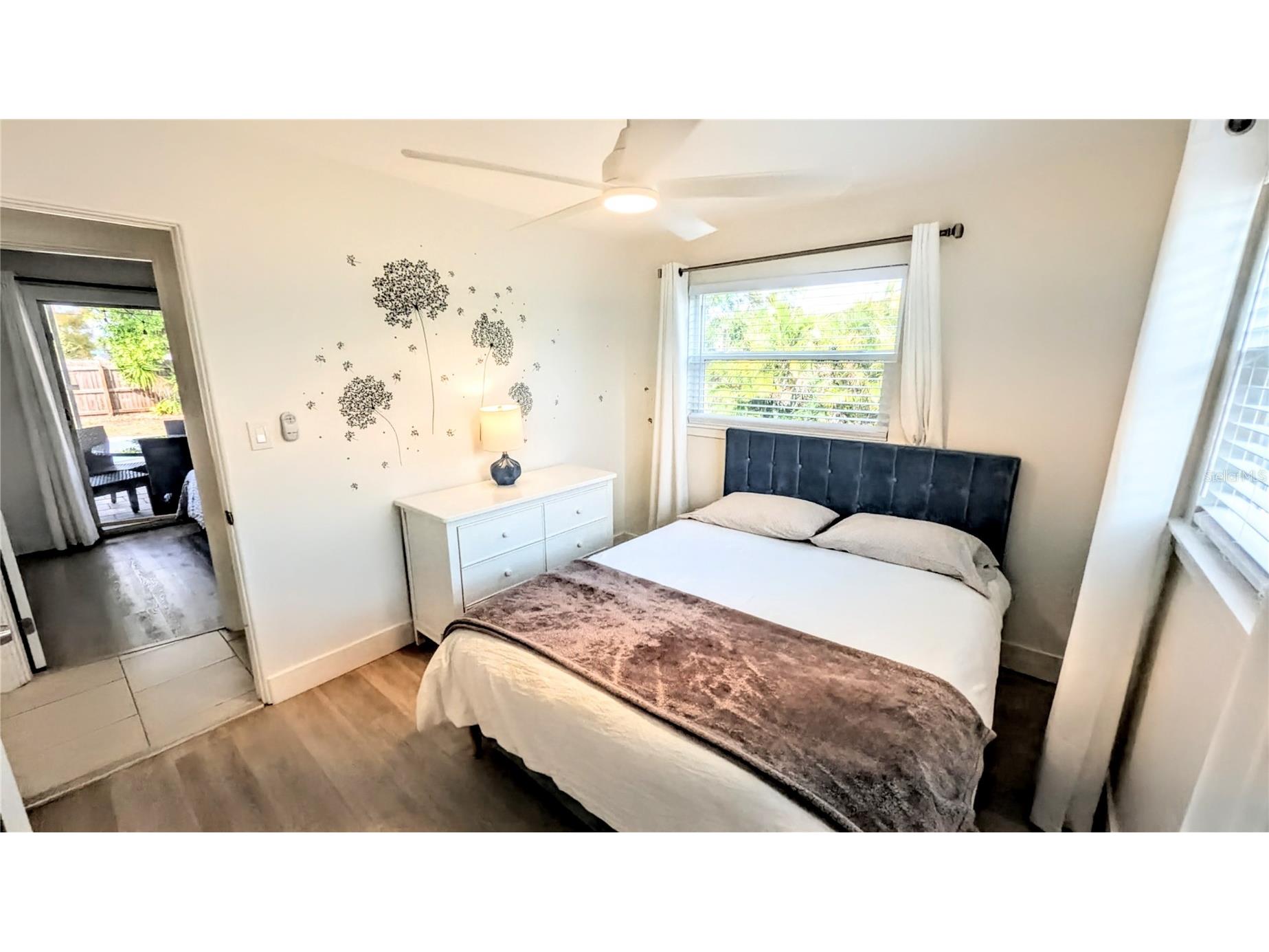 4515 Spahn Street Sarasota FL 34232 A4685383 image24