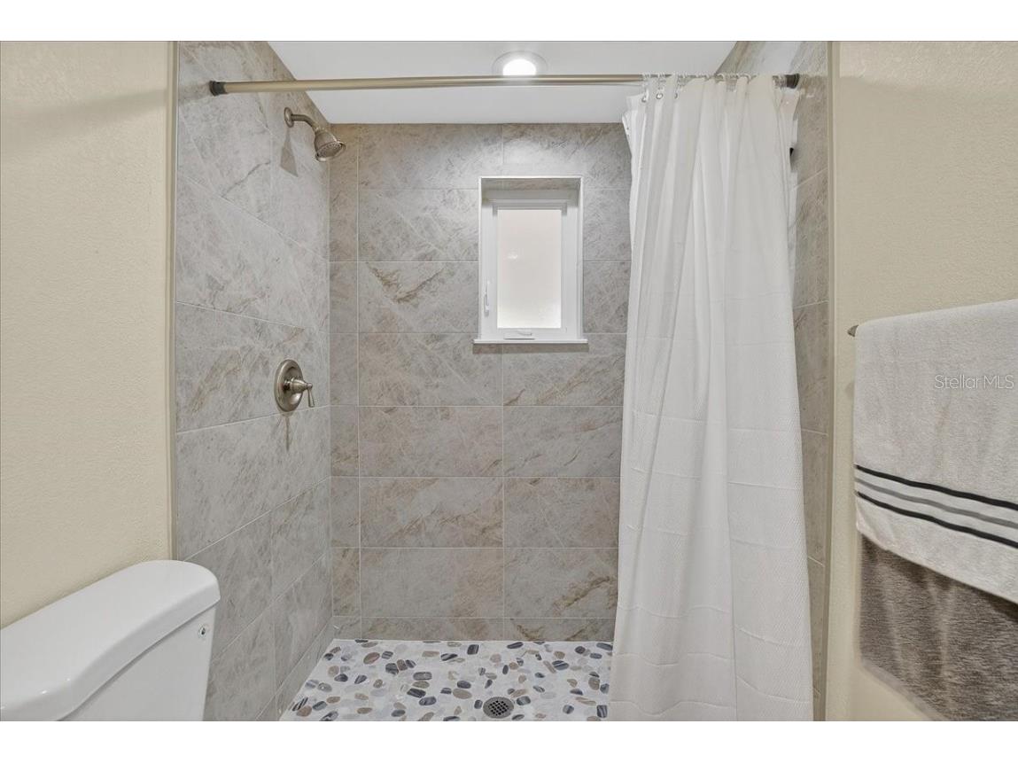 4515 W North Street Tampa FL 33614 TB8446262 image22