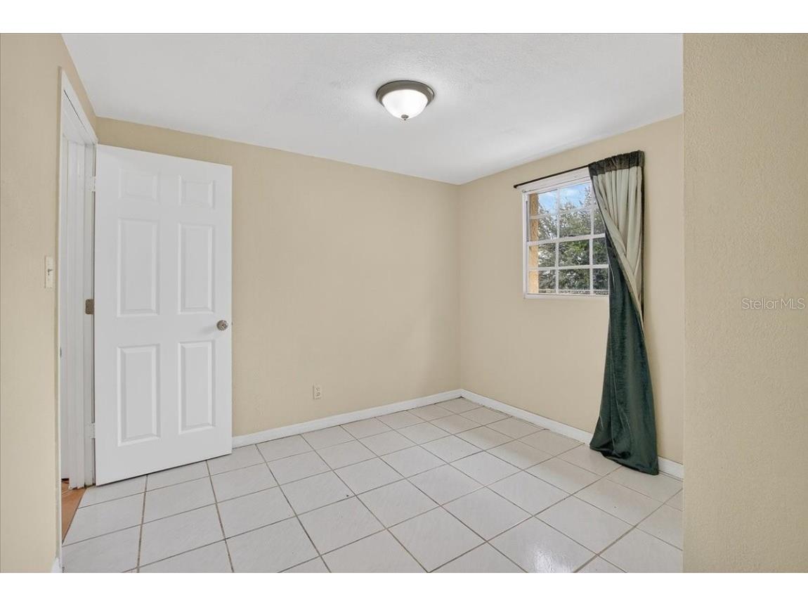 4515 W North Street Tampa FL 33614 TB8446262 image24