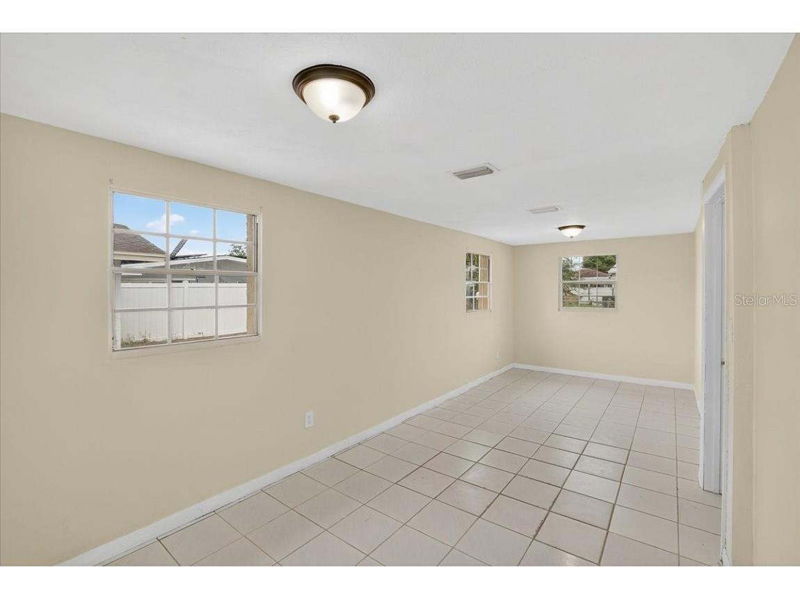 4515 W North Street Tampa FL 33614 TB8446262 image29