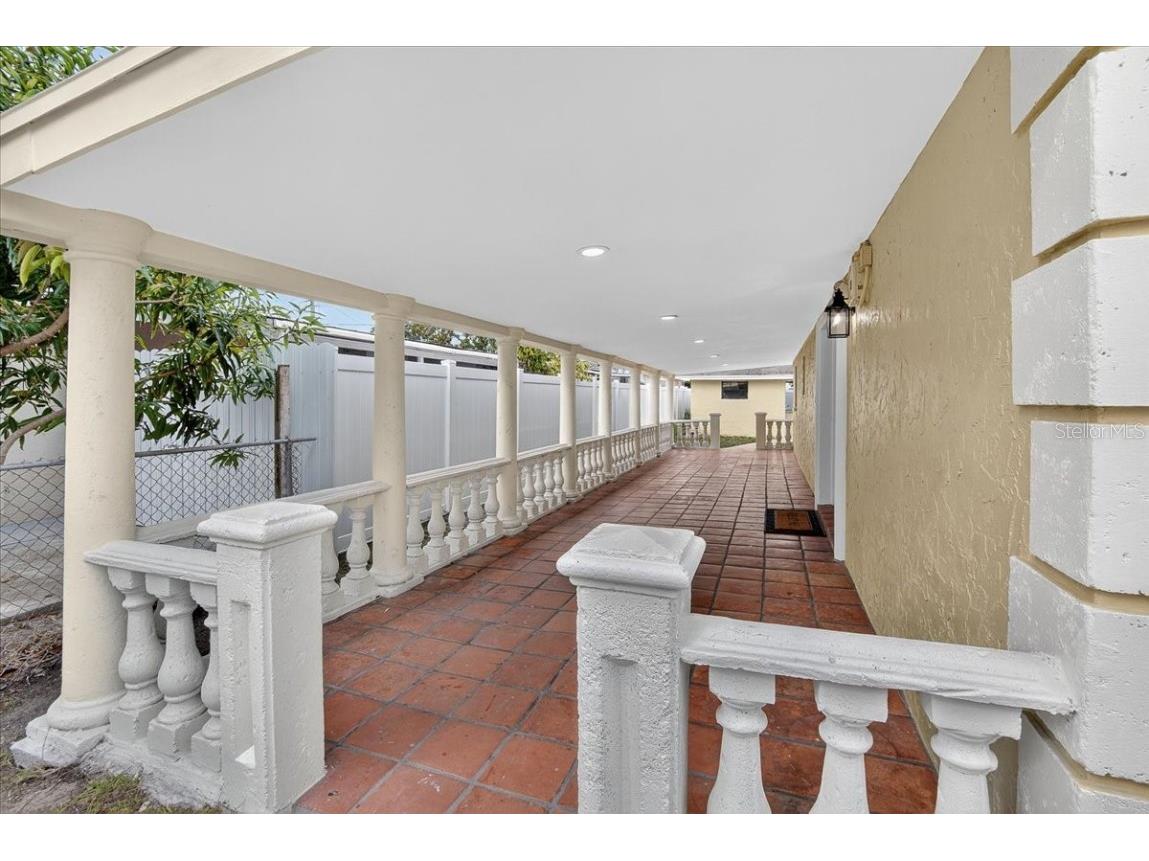 4515 W North Street Tampa FL 33614 TB8446262 image32