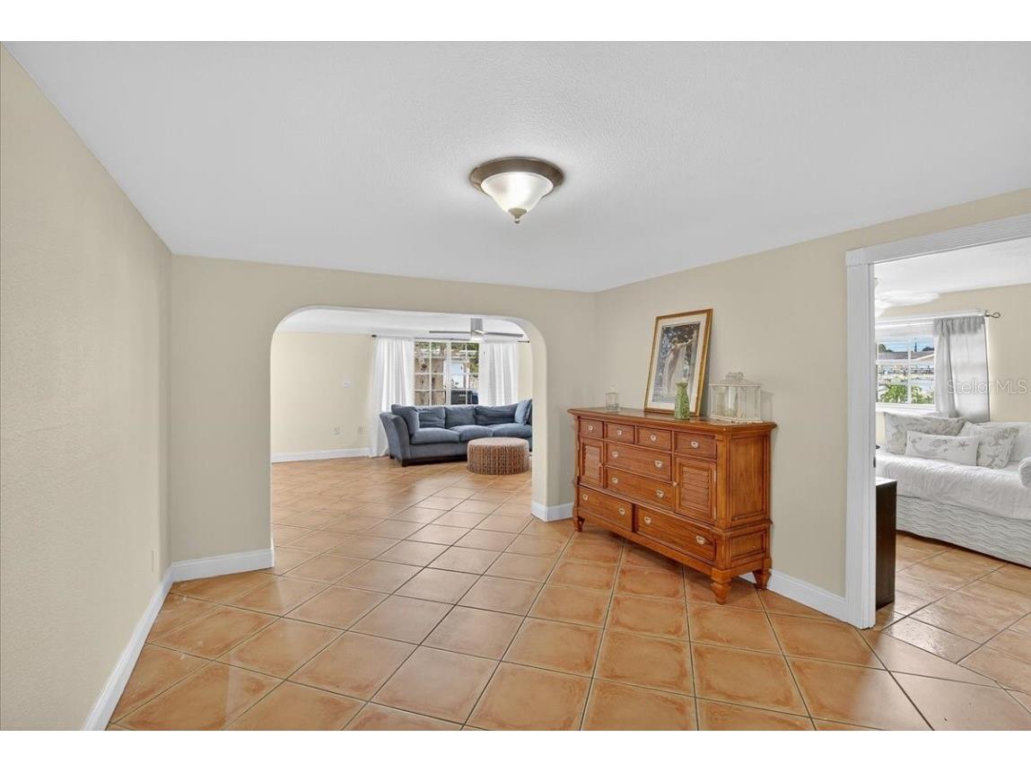 4515 W North Street Tampa FL 33614 TB8446262 image5