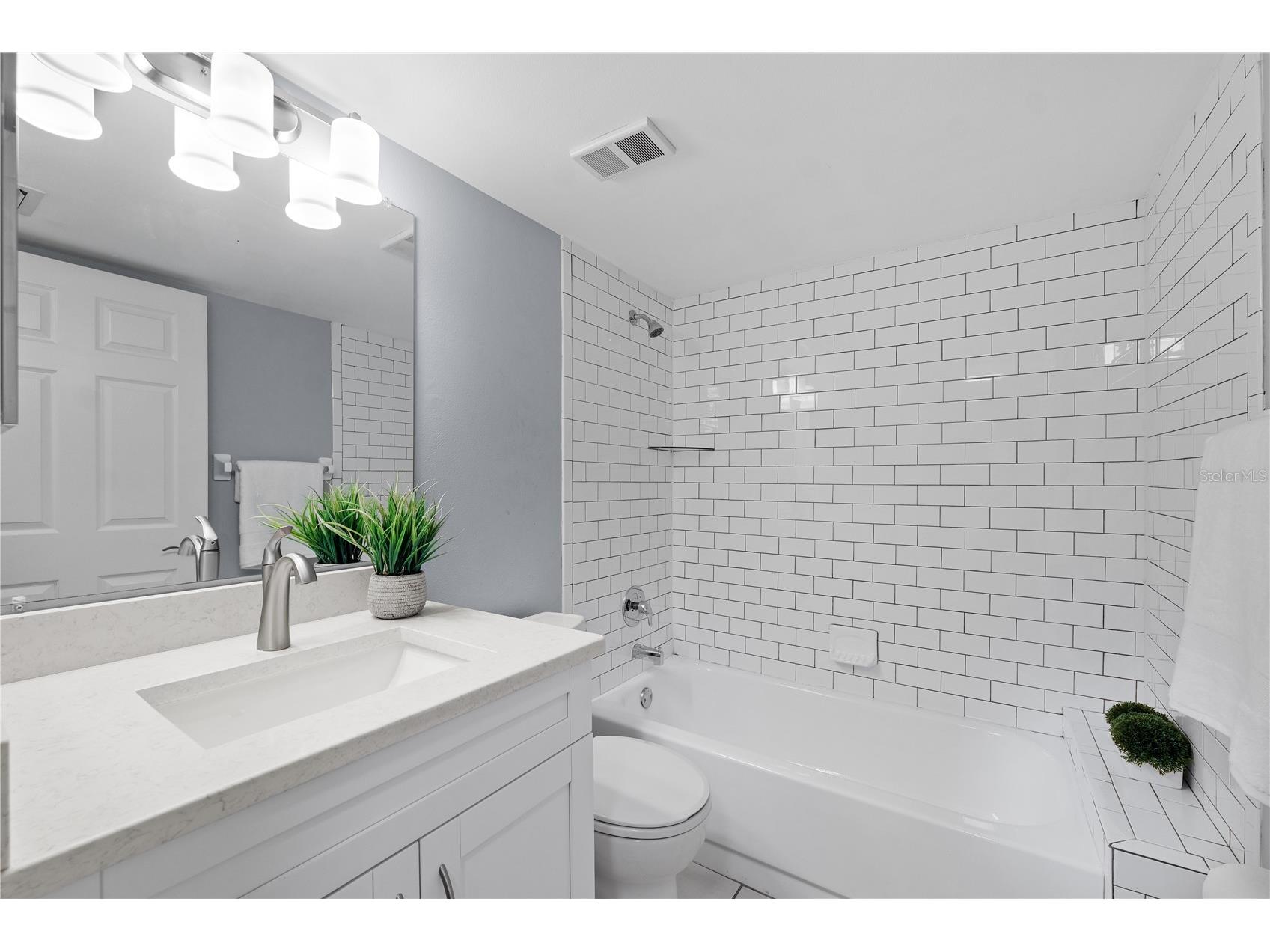 4515 Whitton Way #117 New Port Richey FL 34653 W7882063 image9