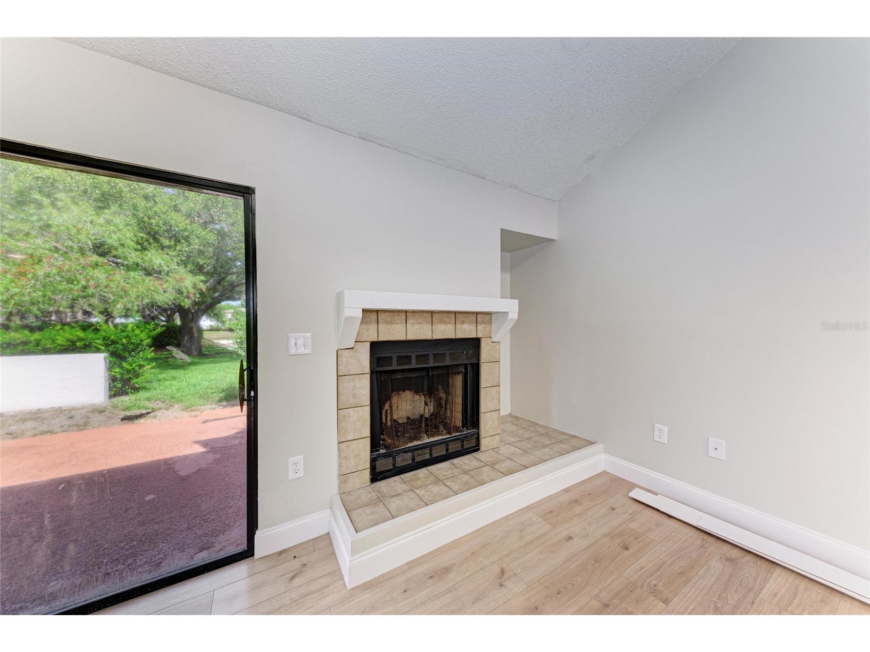 4515 Winston Lane N #47 Sarasota FL 34235 A4697979 image8