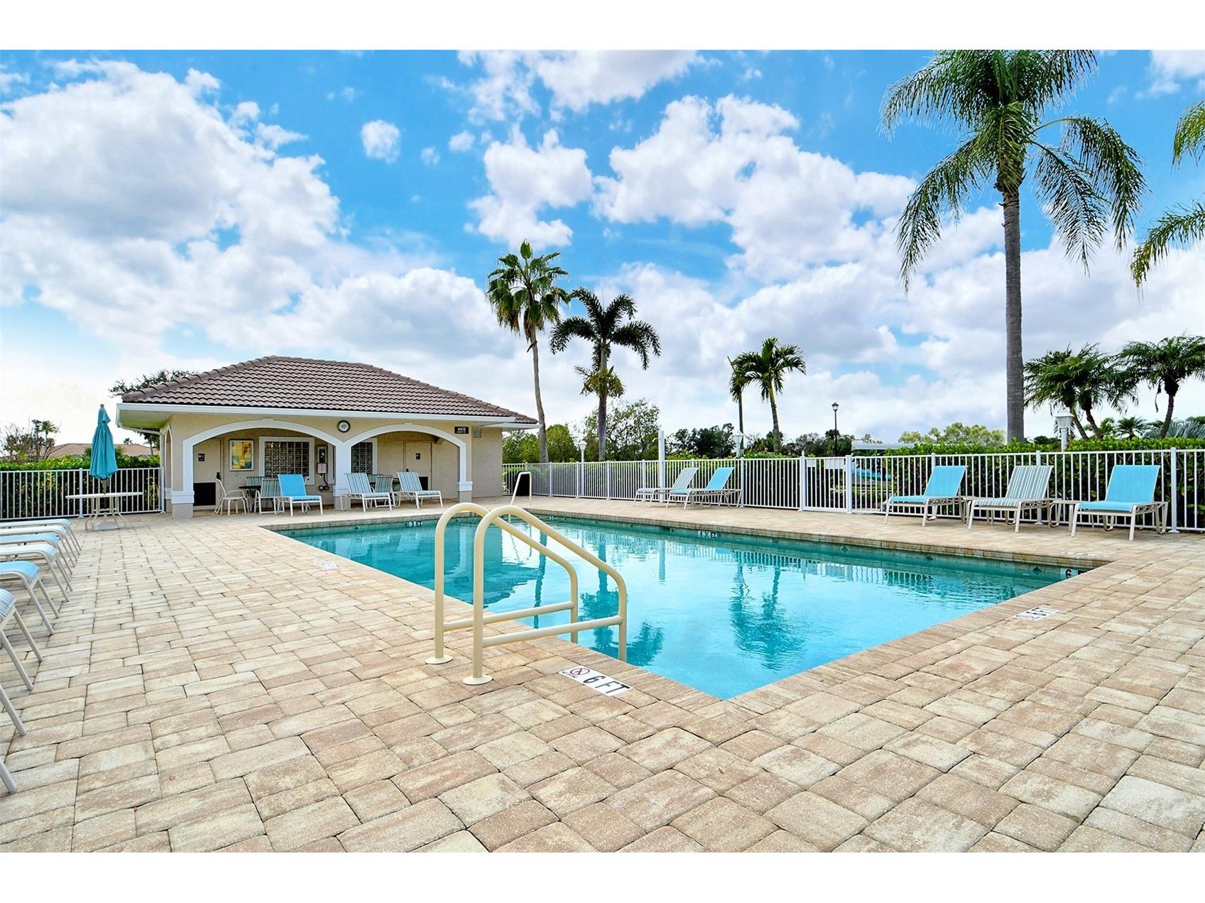 4516 Legacy Court Sarasota FL 34241 A4678435 image50