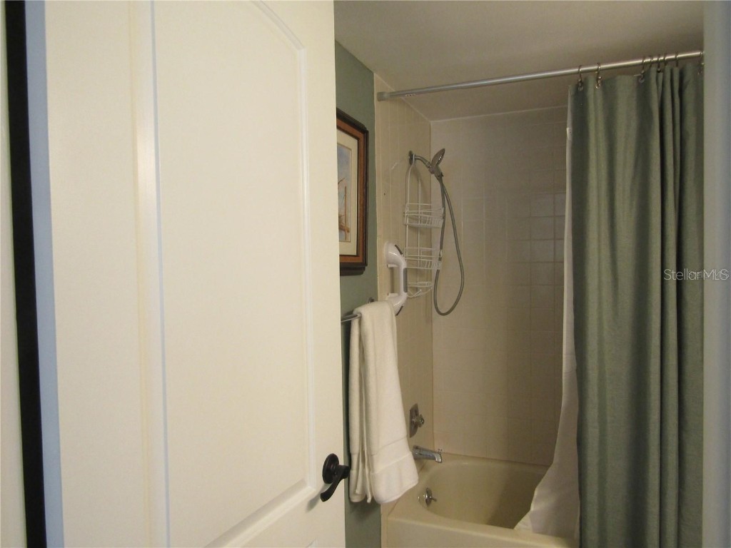 4516 Longwater #29 Sarasota FL 34235 A4651087 image16