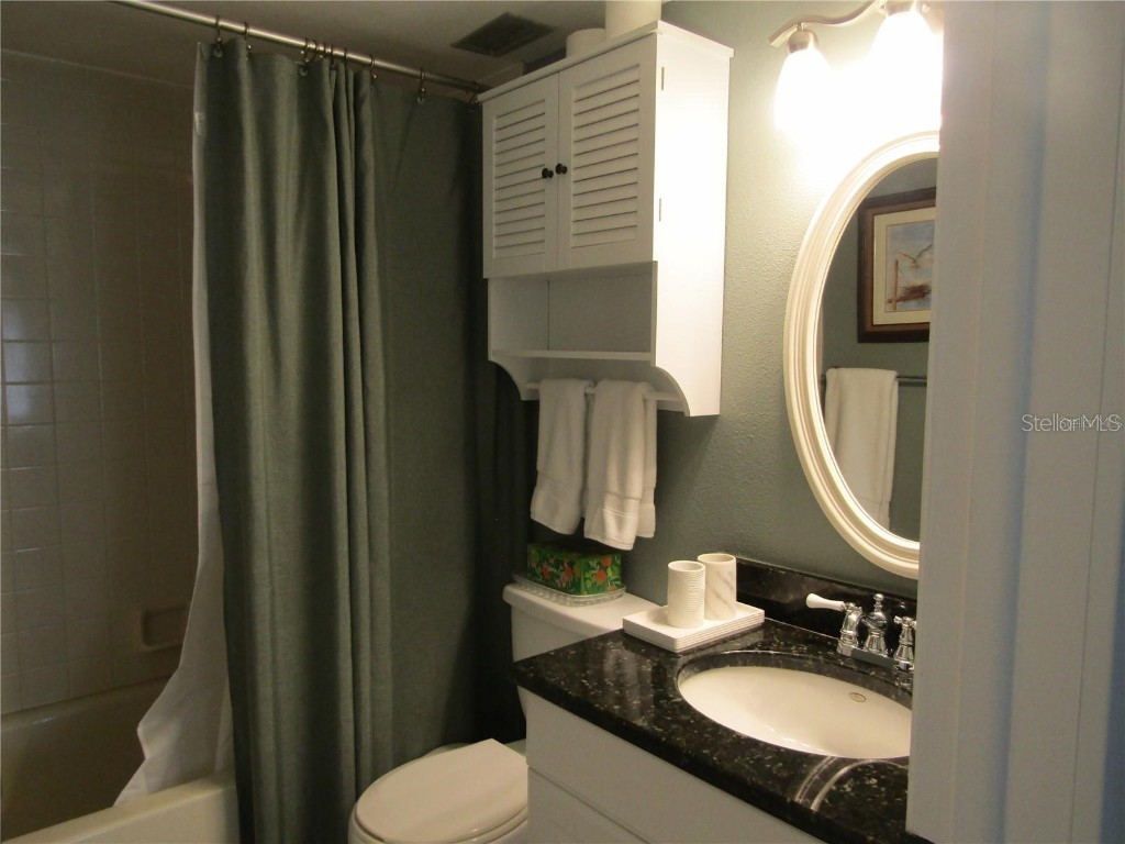 4516 Longwater #29 Sarasota FL 34235 A4651087 image17