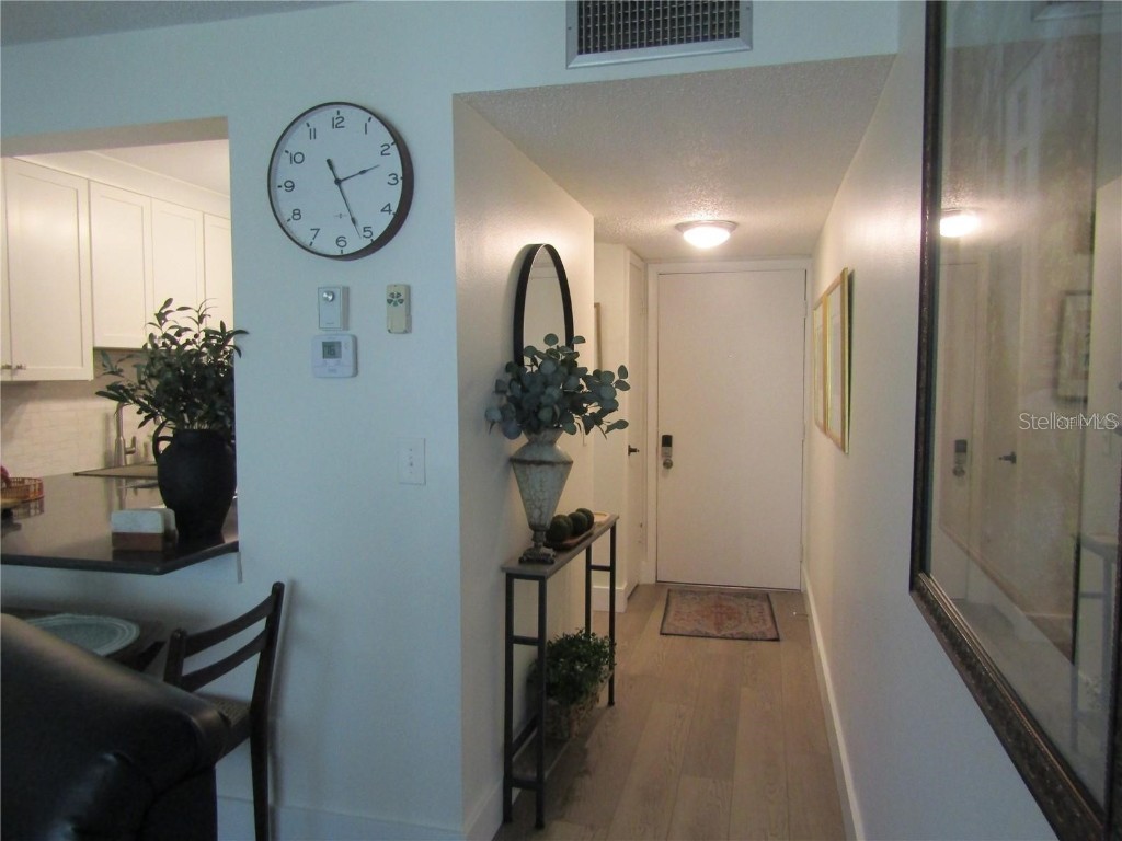 4516 Longwater #29 Sarasota FL 34235 A4651087 image4