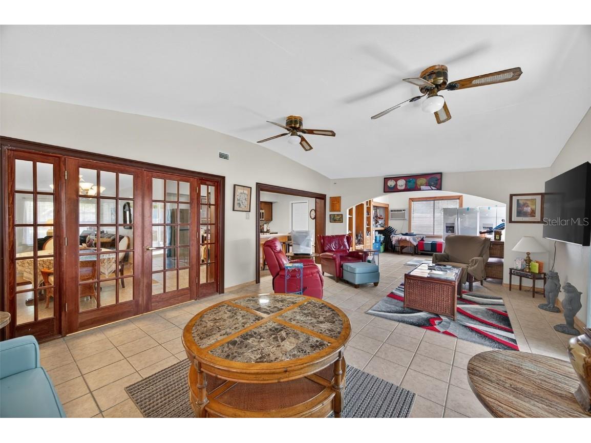 4516 S Renellie Drive Tampa FL 33611 TB8421438 image21