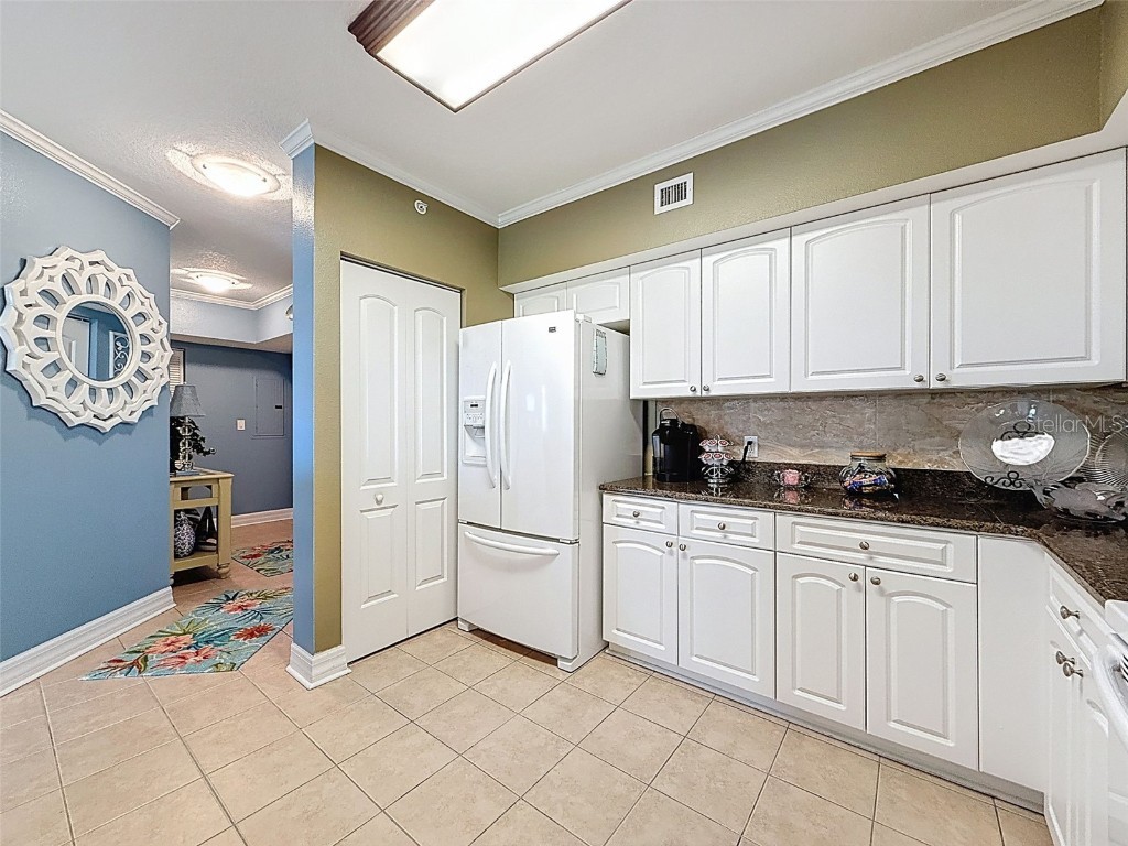 4516 Seagull Drive #501 New Port Richey FL 34652 - GULF OF AMERICA W7878964 image9