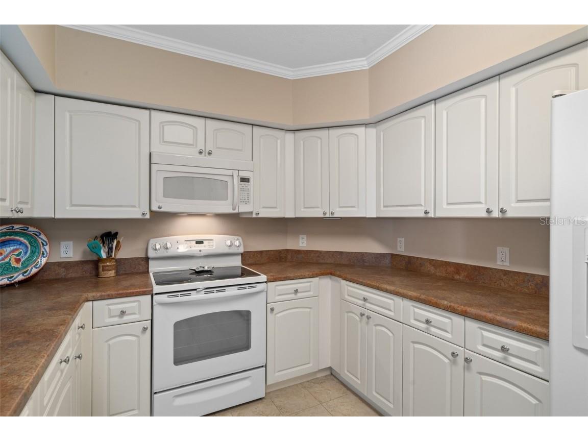 4516 Seagull Drive #810 New Port Richey FL 34652 - GULF OF MEXICO W7875807 image15