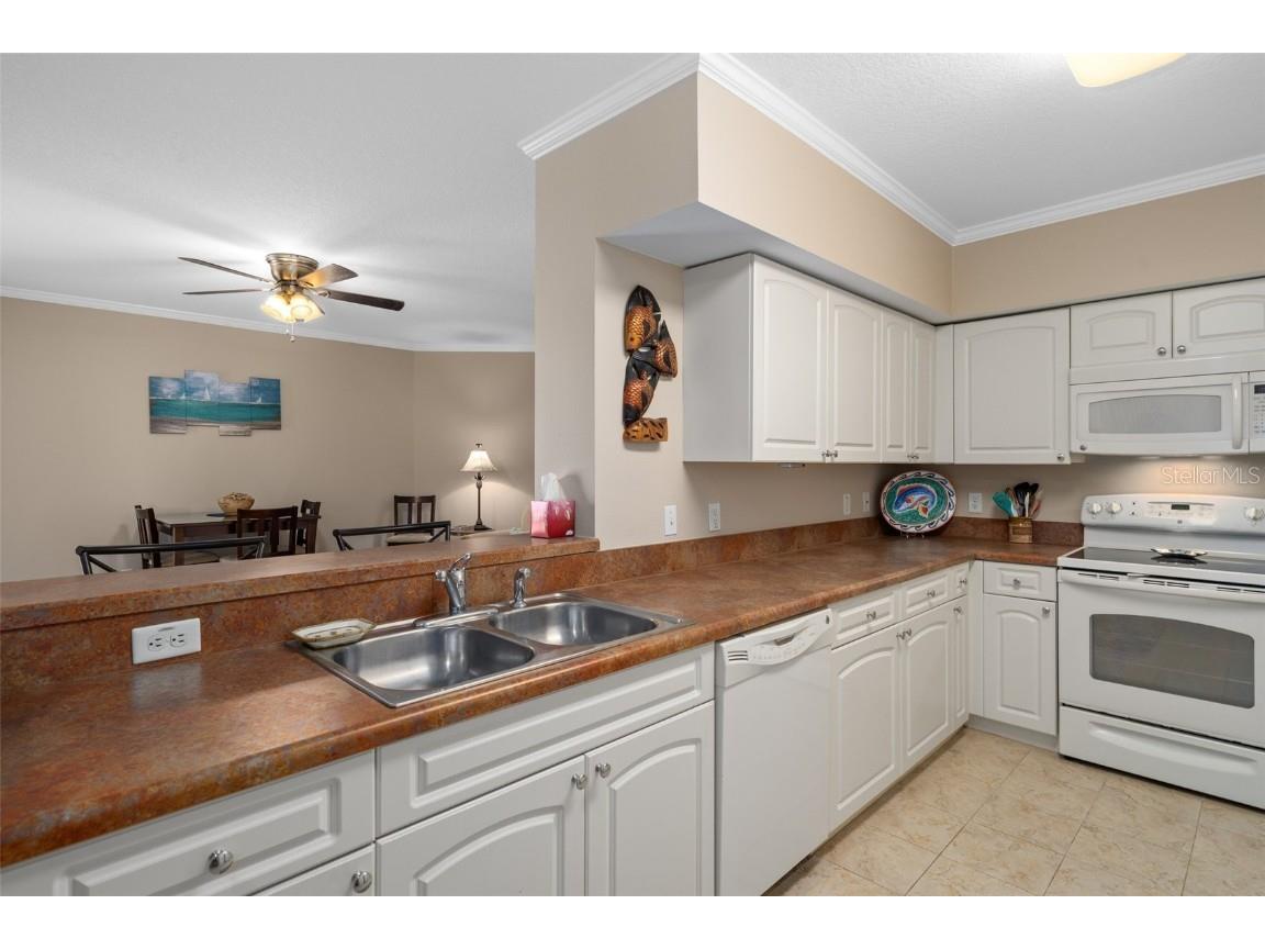 4516 Seagull Drive #810 New Port Richey FL 34652 - GULF OF MEXICO W7875807 image16