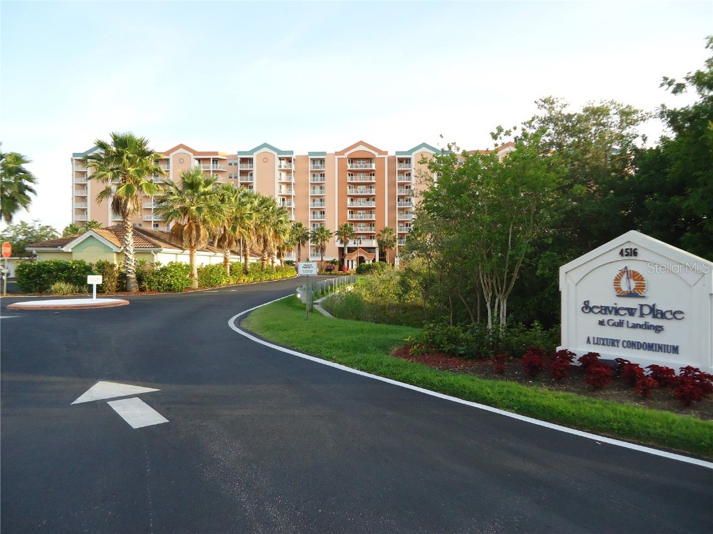 4516 Seagull Drive #810 New Port Richey FL 34652 - GULF OF MEXICO W7875807 image3