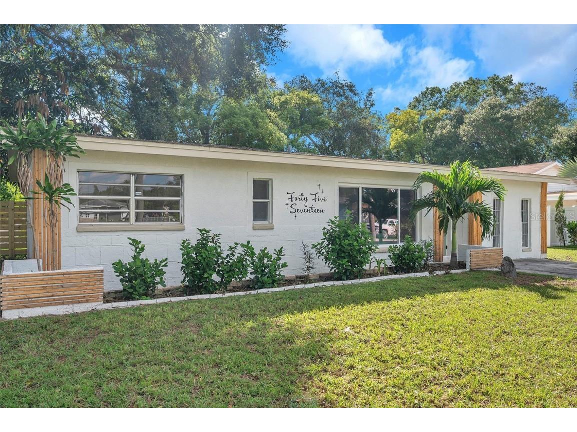 4517 Dolphin Drive Tampa FL 33617 U8254406 image1