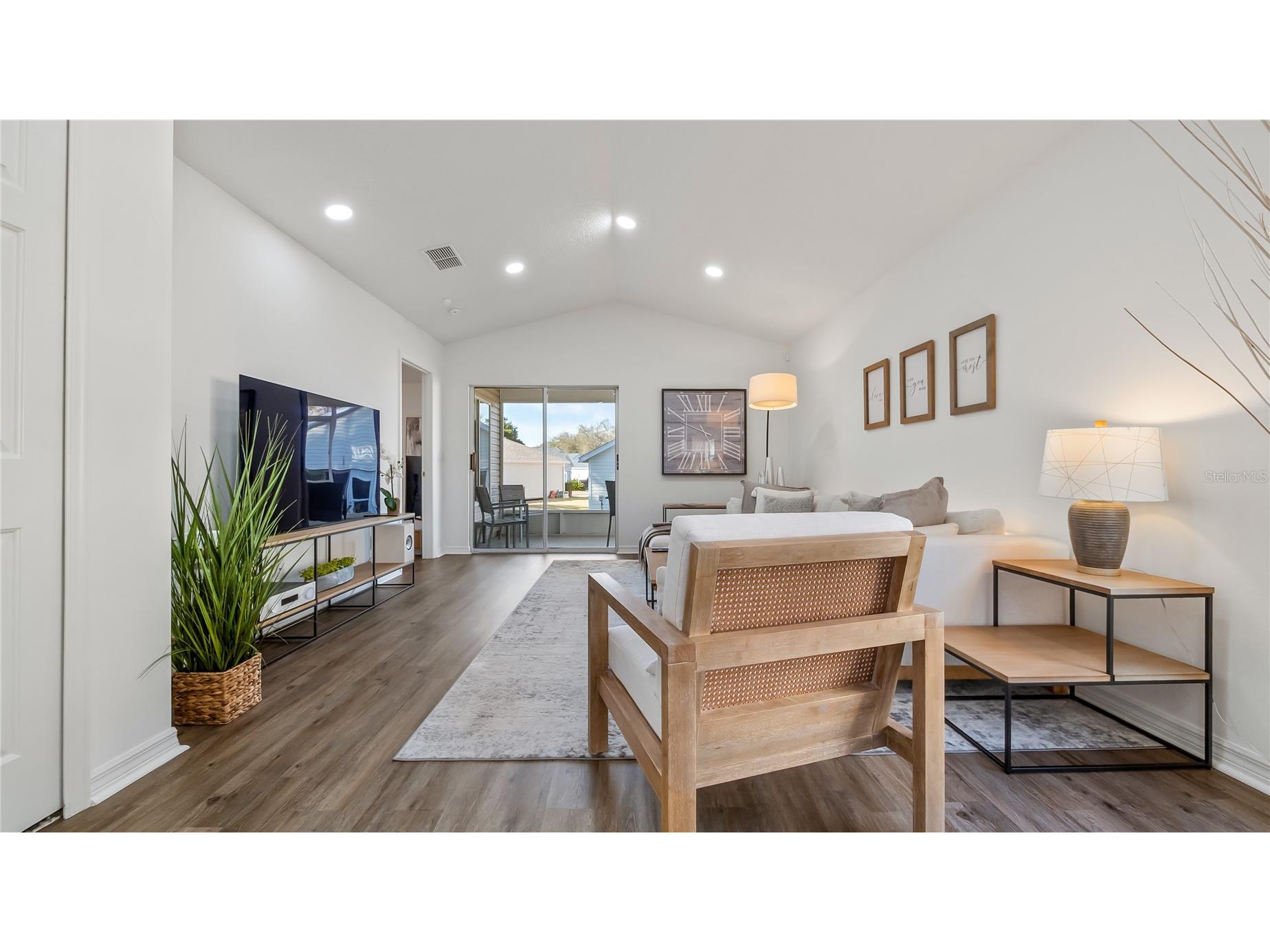 4517 Eaglewood Drive Leesburg FL 34748 G5109147 image8