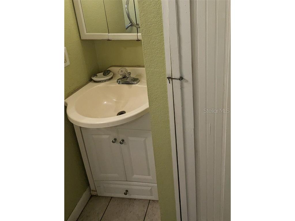 4517 Kenilworth Boulevard Sebring FL 33870 P4937278 image10