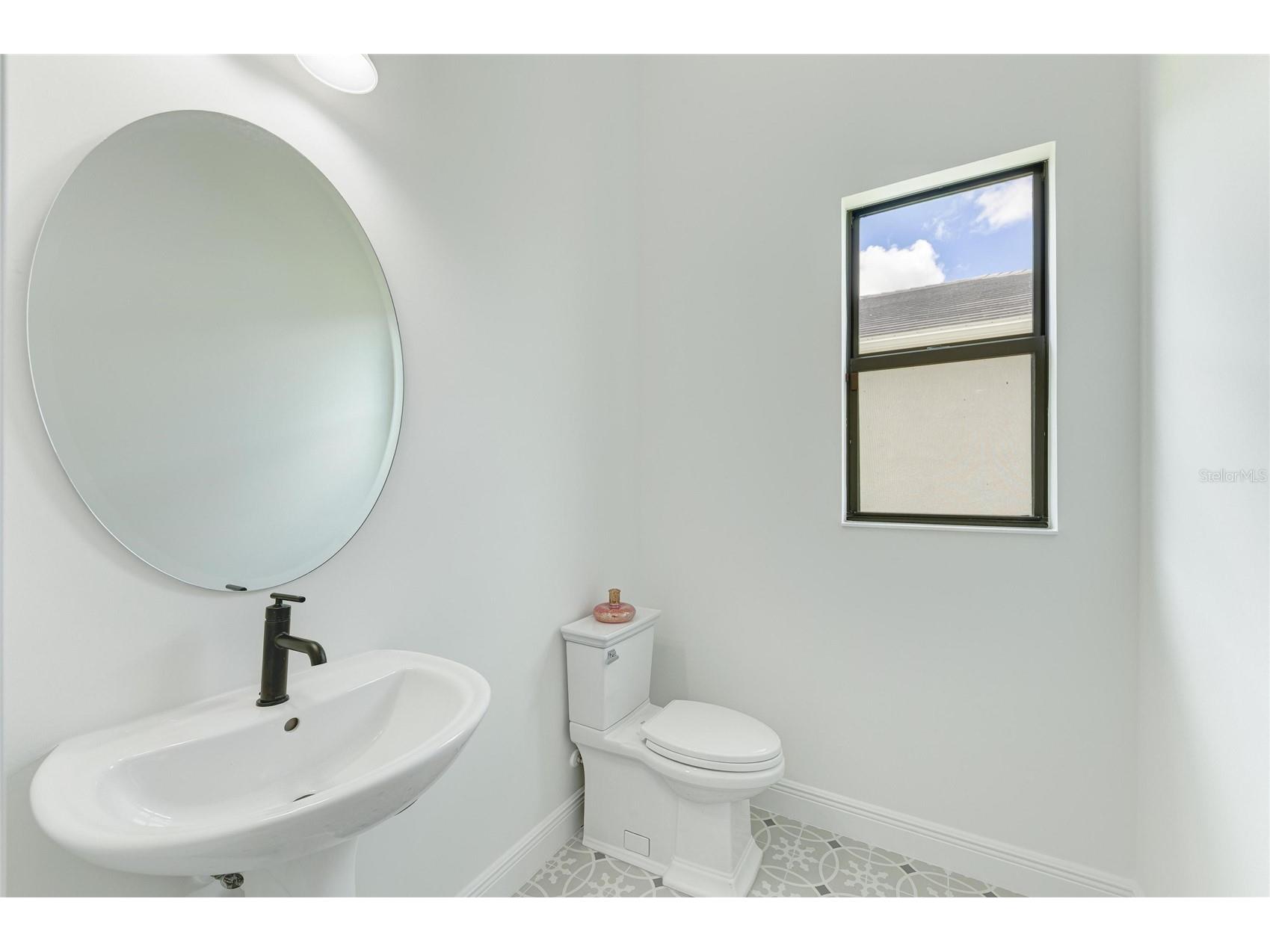 4517 Mondrian Court Sarasota FL 34240 A4696495 image26