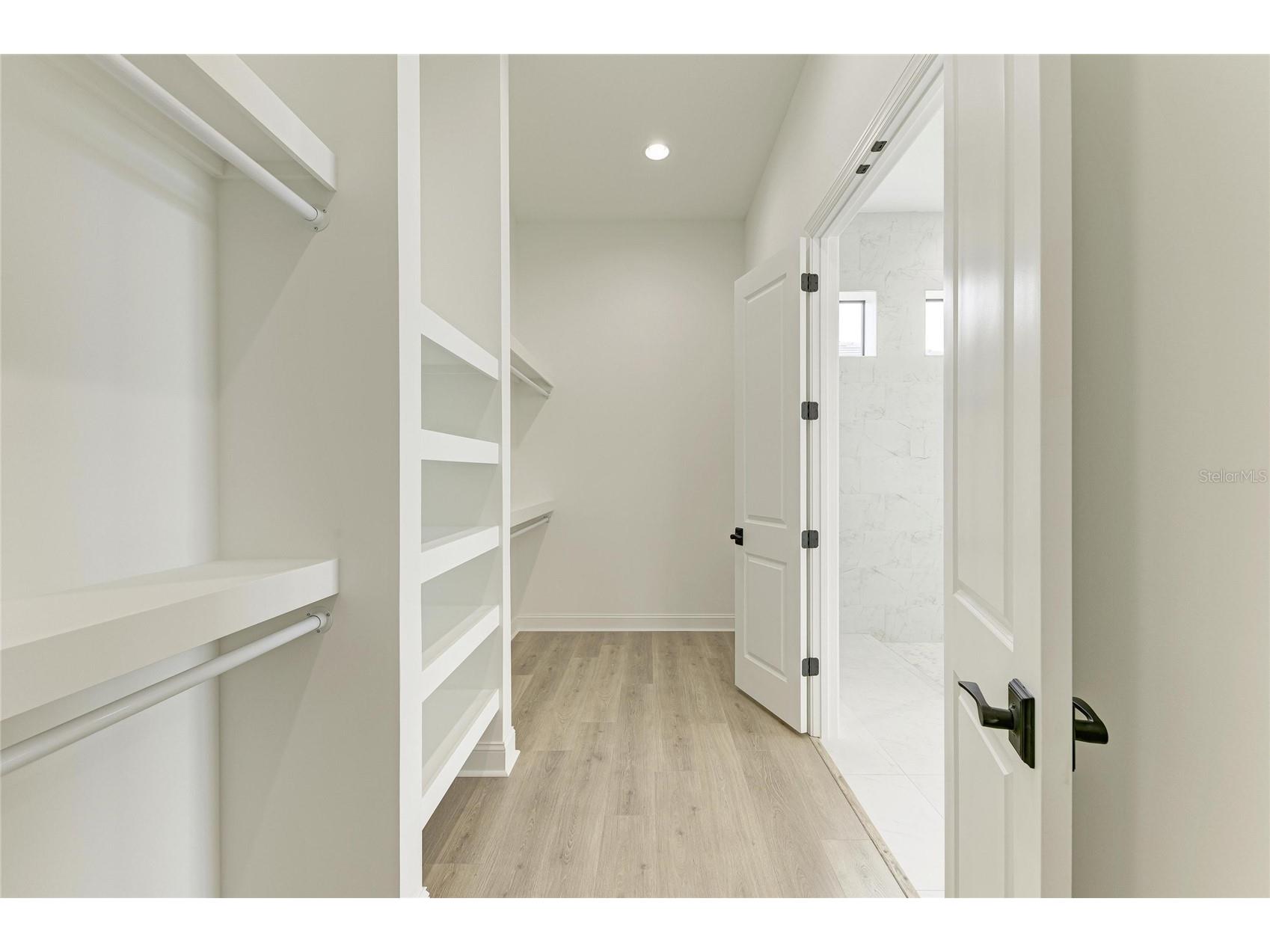 4517 Mondrian Court Sarasota FL 34240 A4696495 image38