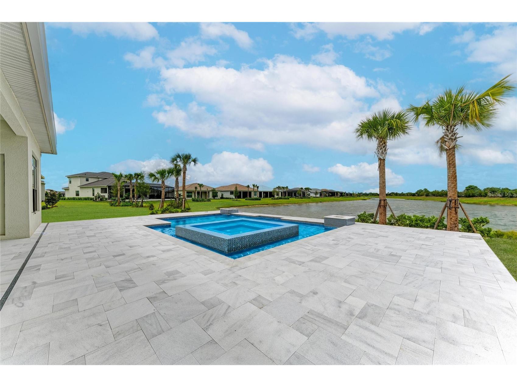 4517 Mondrian Court Sarasota FL 34240 A4696495 image71