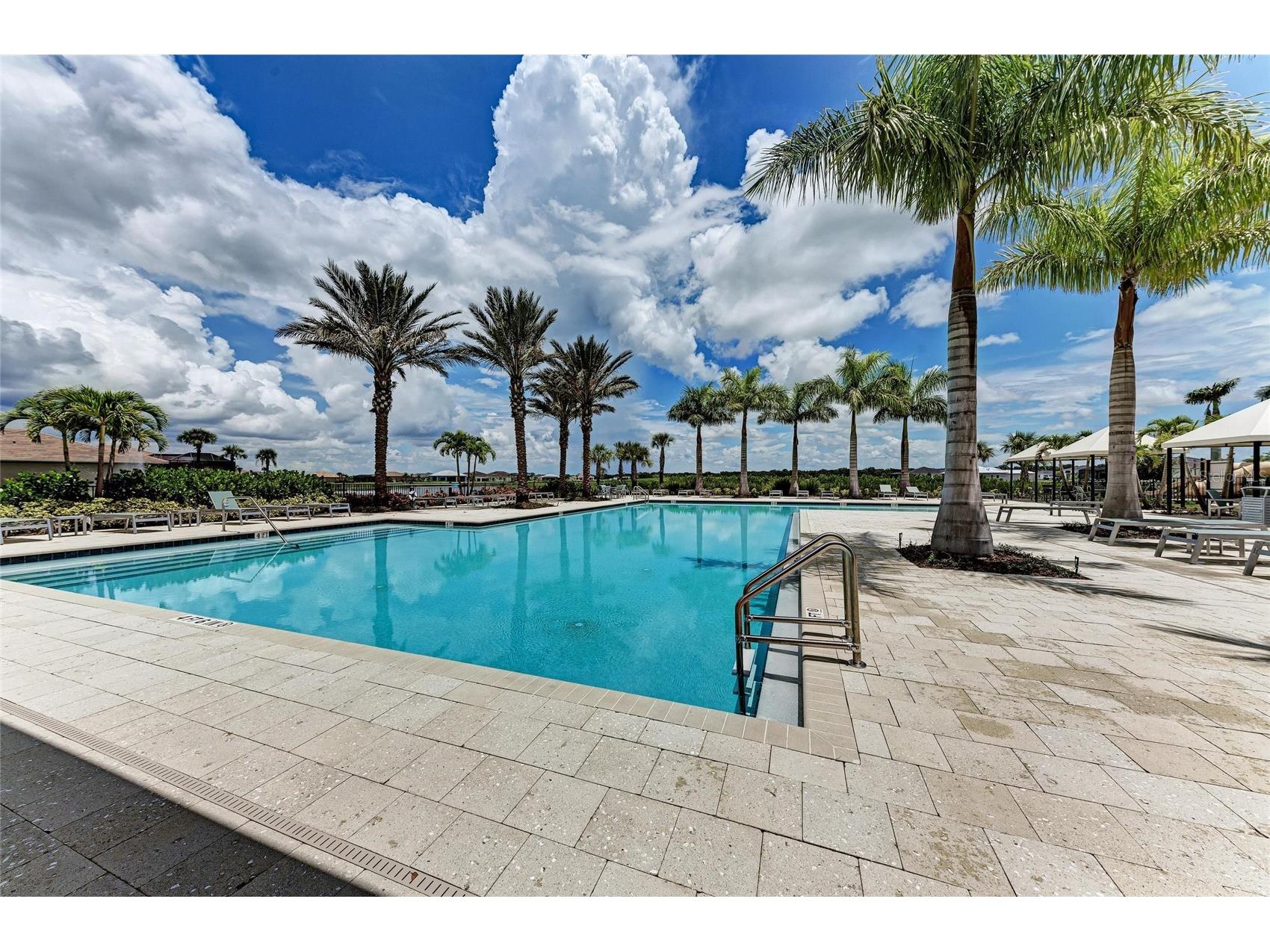 4517 Mondrian Court Sarasota FL 34240 A4696495 image90