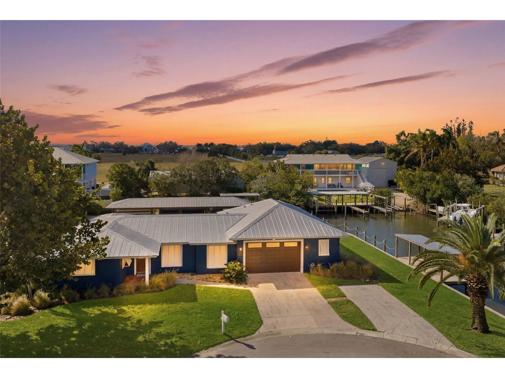 4517 Pinfish Lane Palmetto FL 34221 A4683959 image1