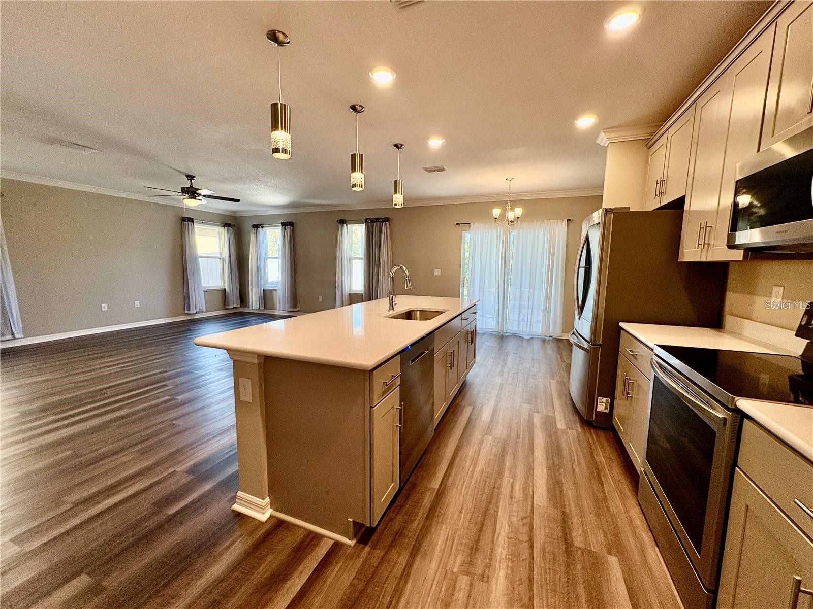 4517 Reisswood Loop Palmetto FL 34221 TB8492917 image3