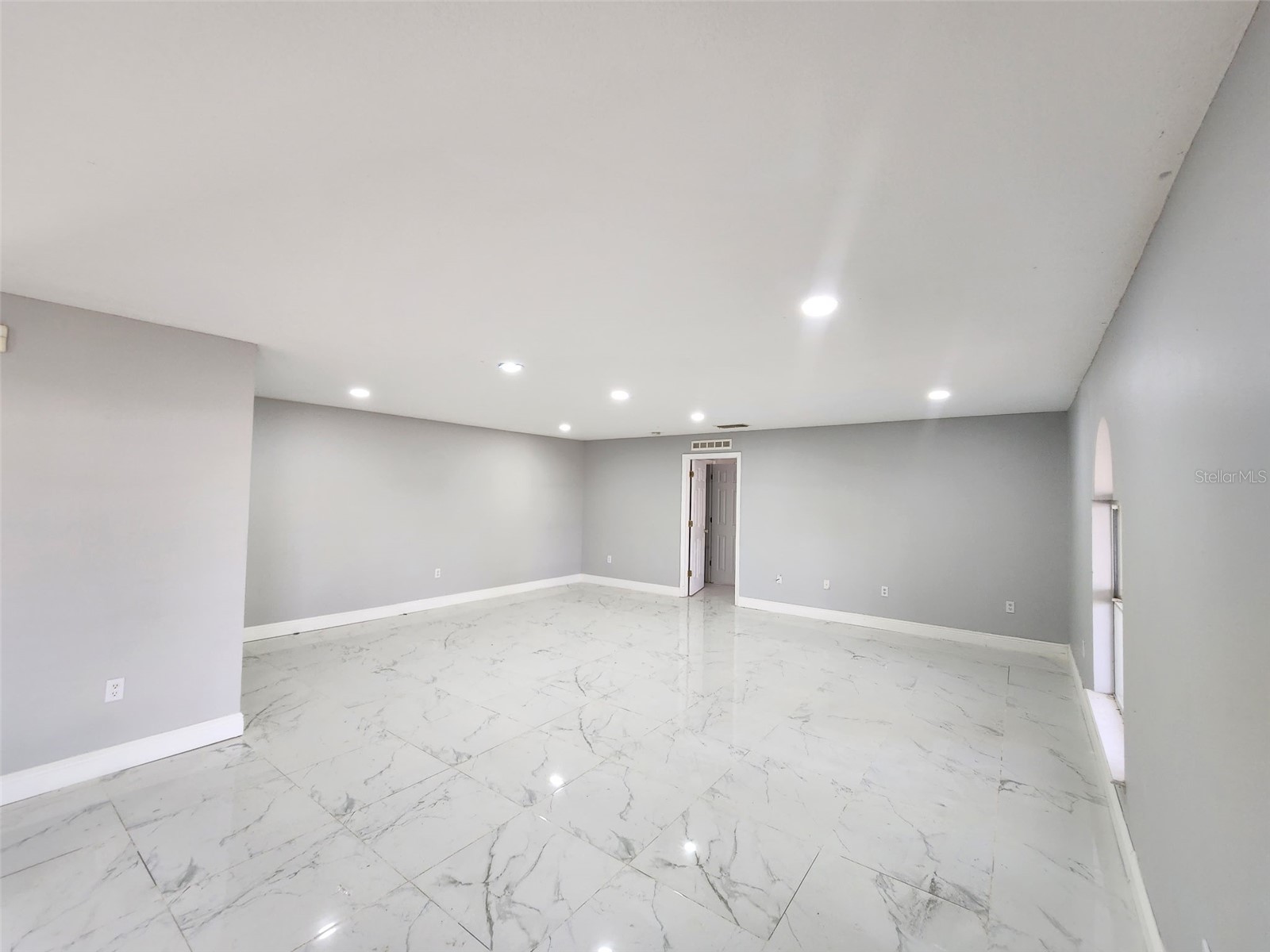 4517 SE 31 Place Ocala FL 34480 OM715930 image8